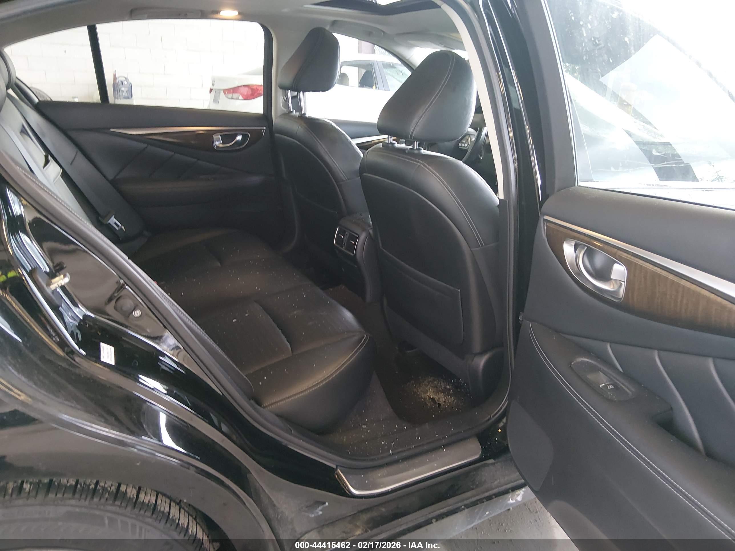 INFINITI Q50 image 8