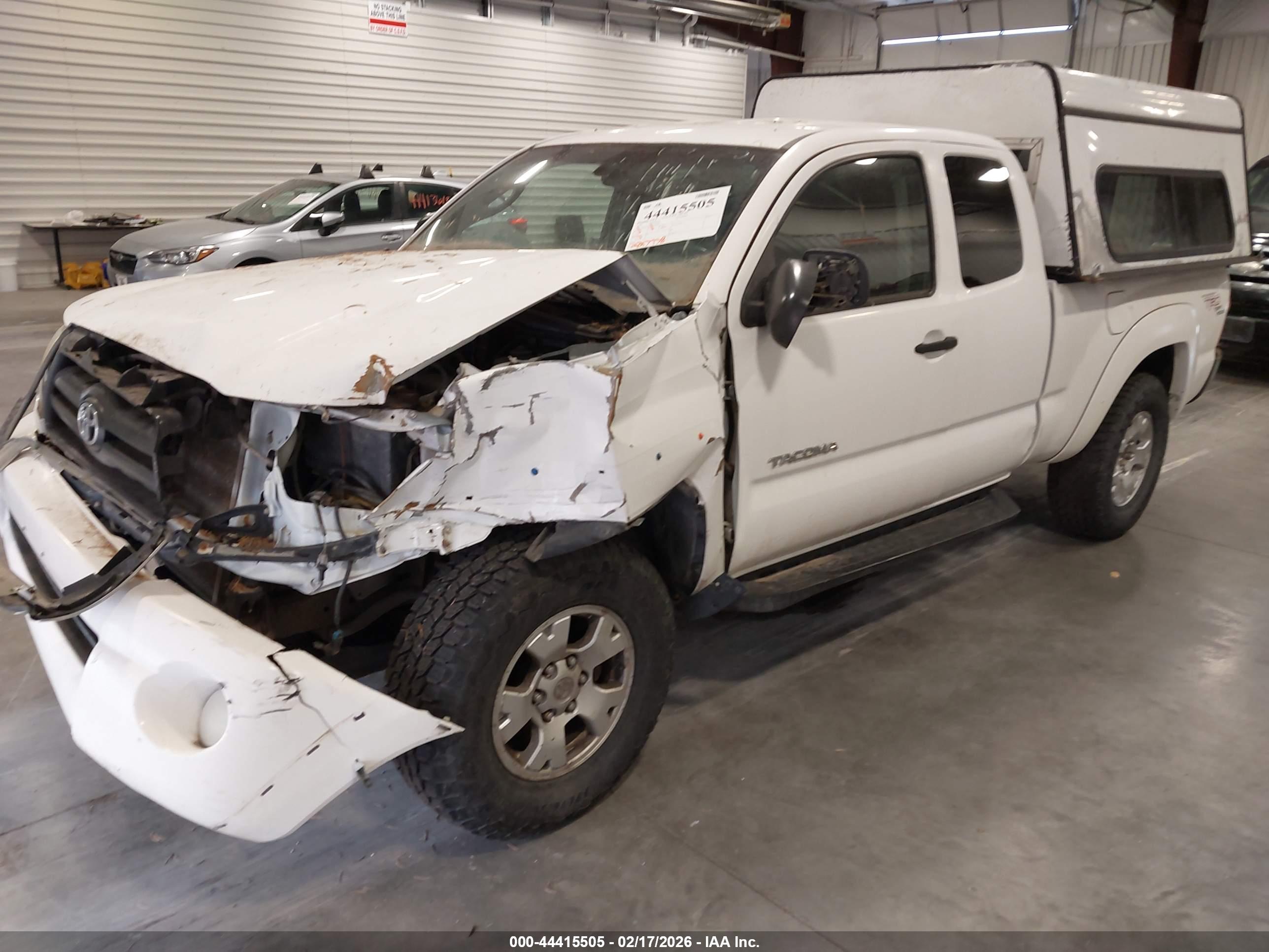 TOYOTA TACOMA image 2