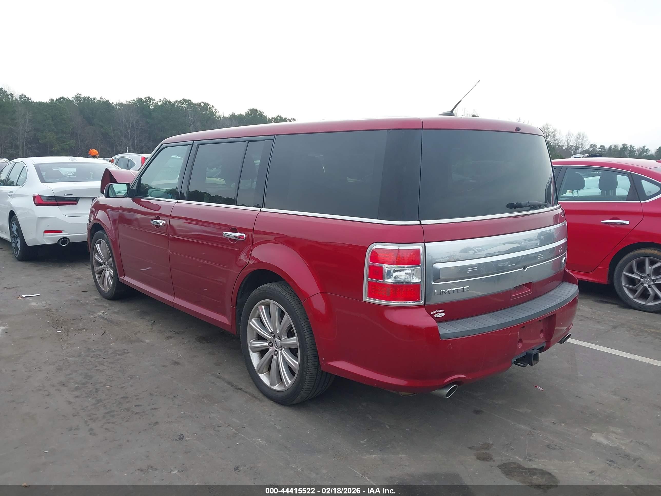 FORD FLEX image 3