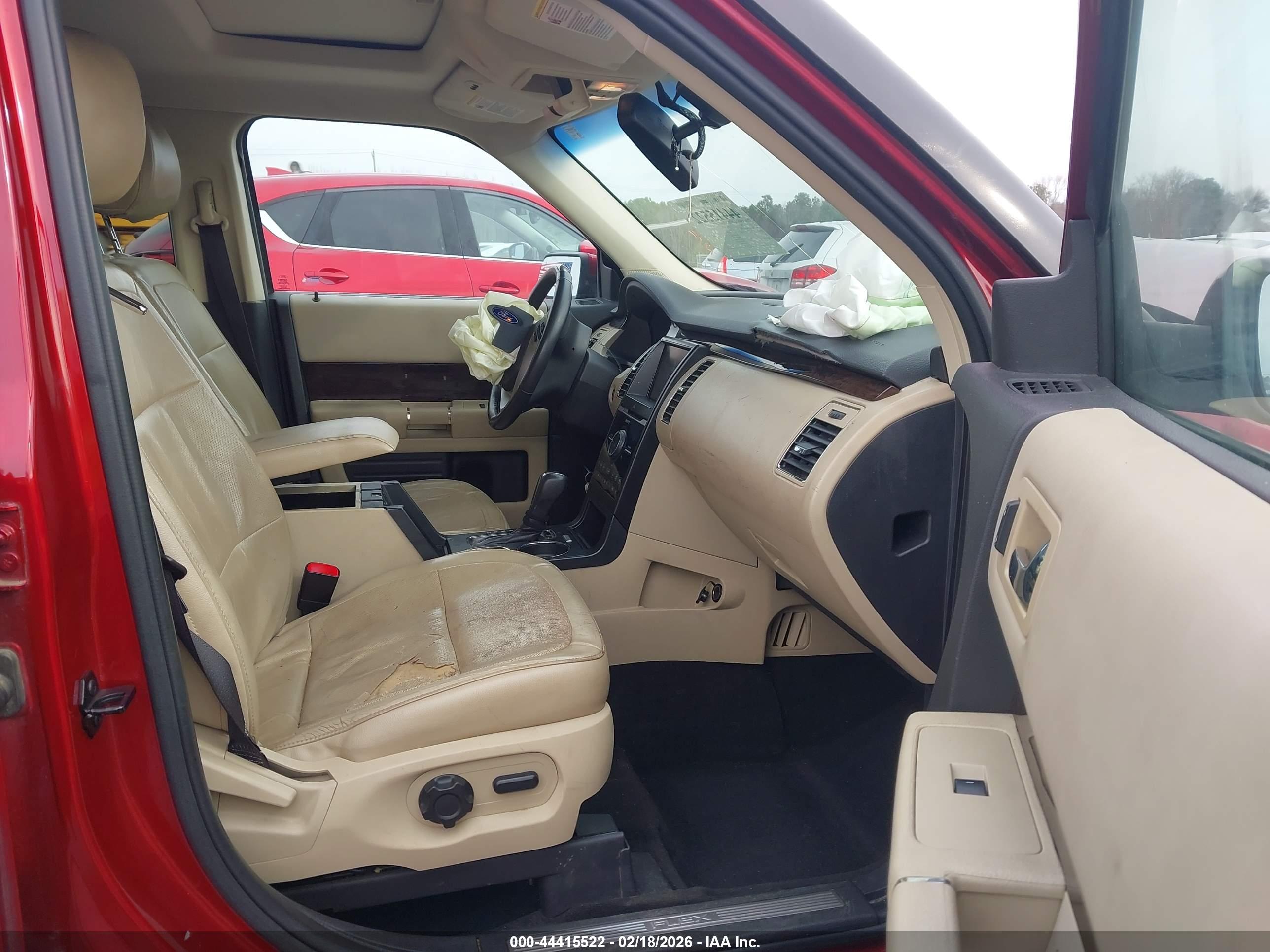 FORD FLEX image 5