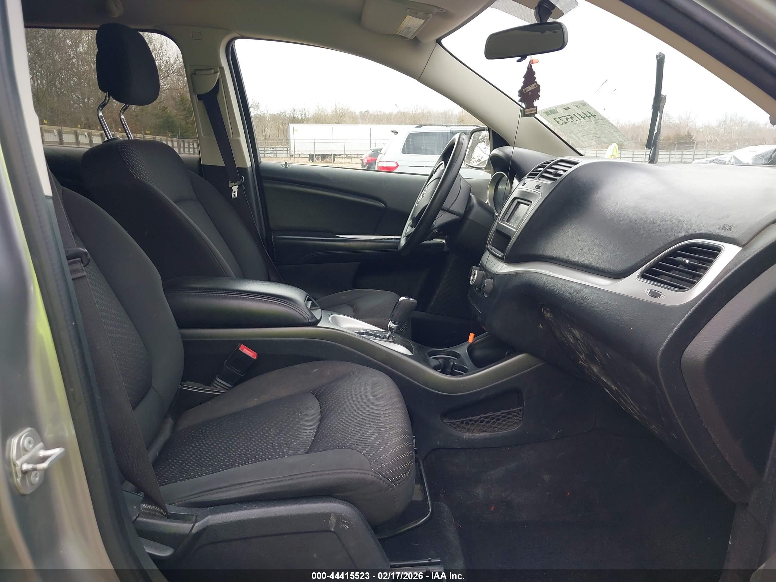 DODGE JOURNEY image 5