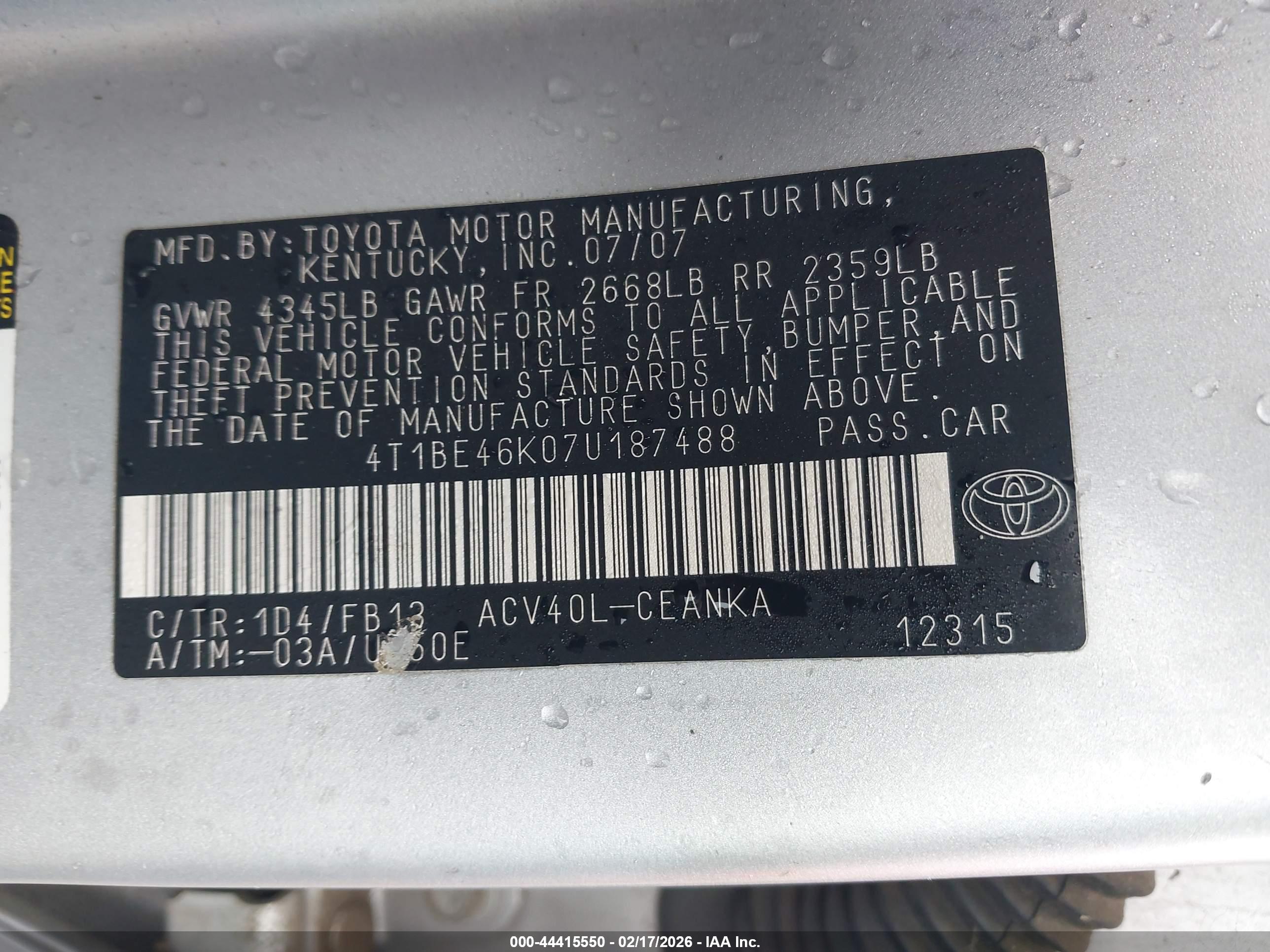 TOYOTA CAMRY image 9