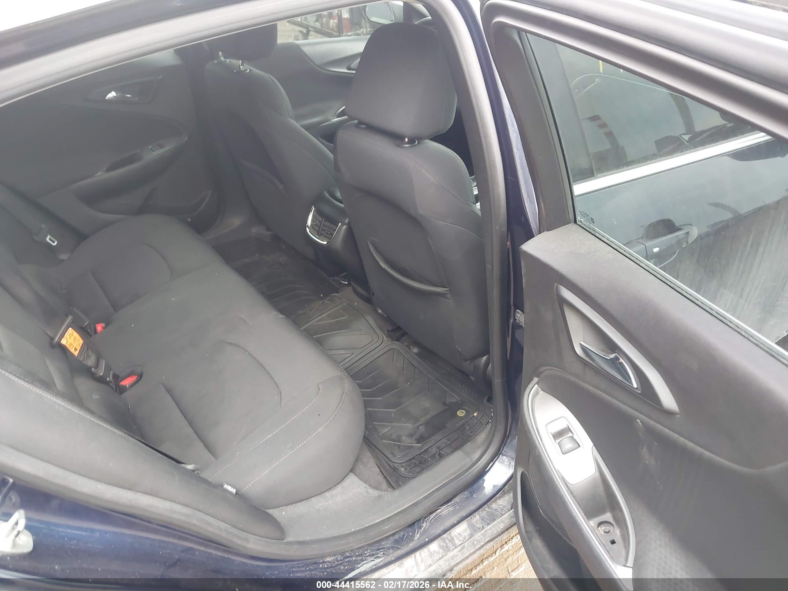 CHEVROLET MALIBU image 8