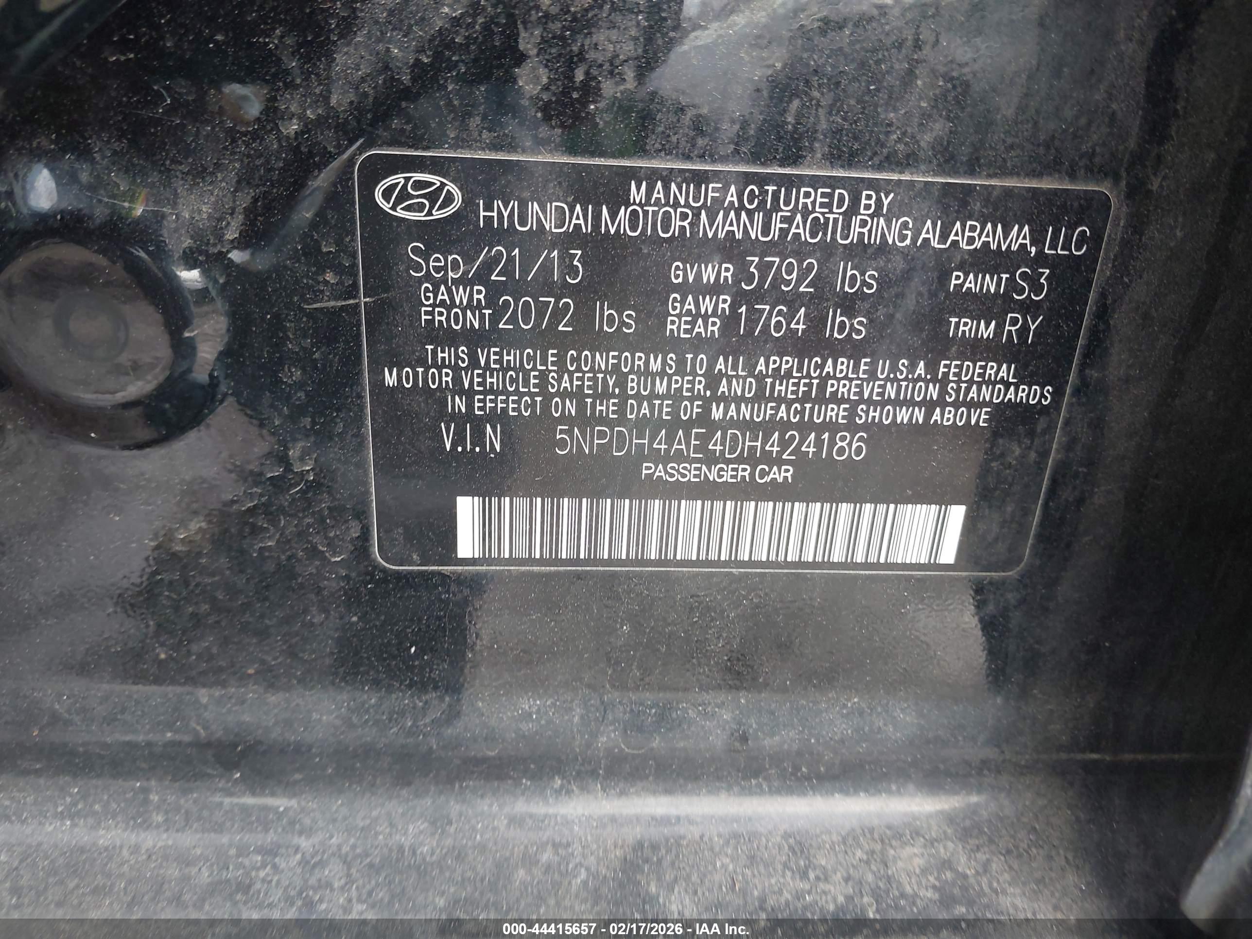 HYUNDAI ELANTRA image 9