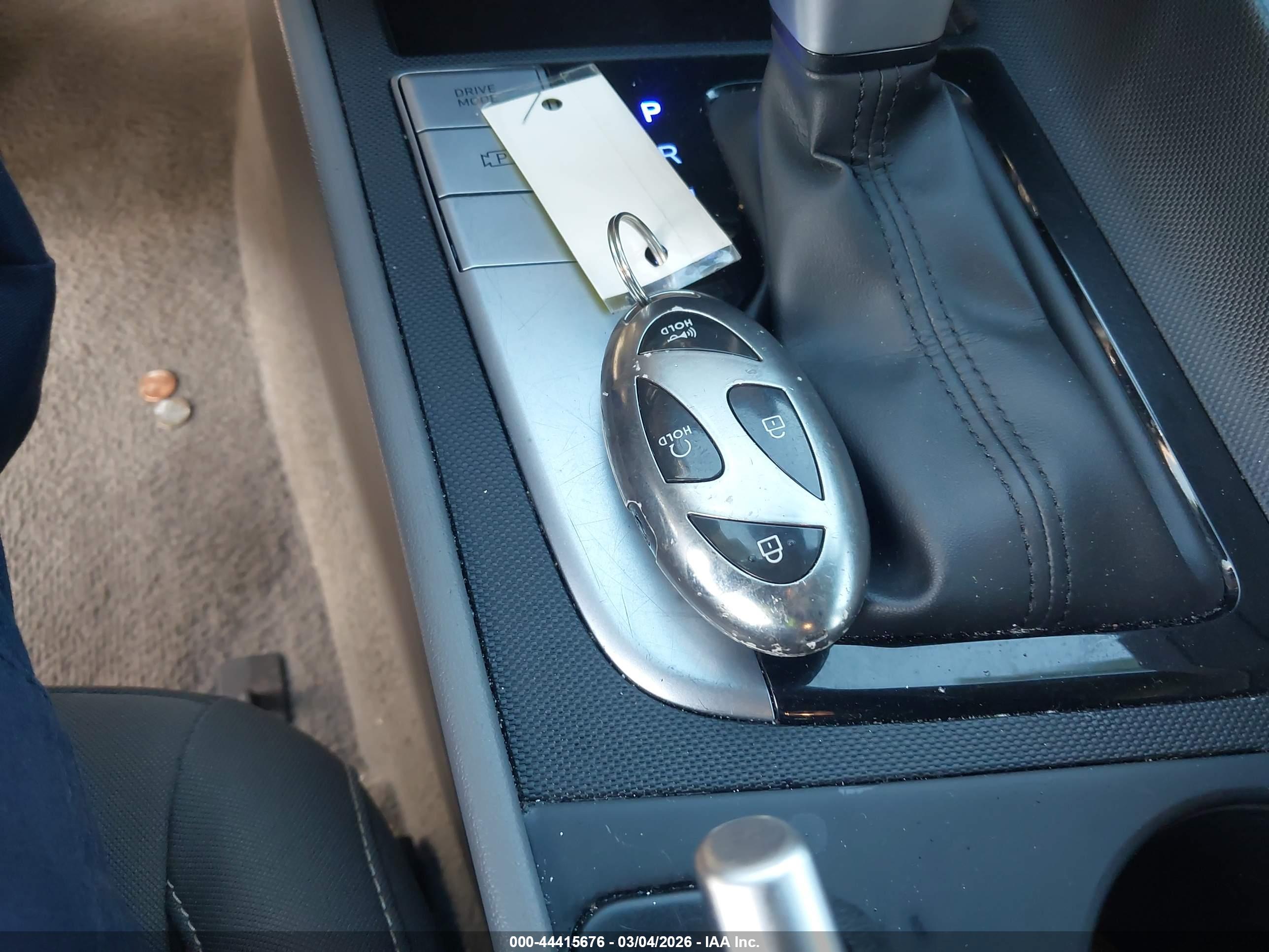 HYUNDAI ELANTRA image 11