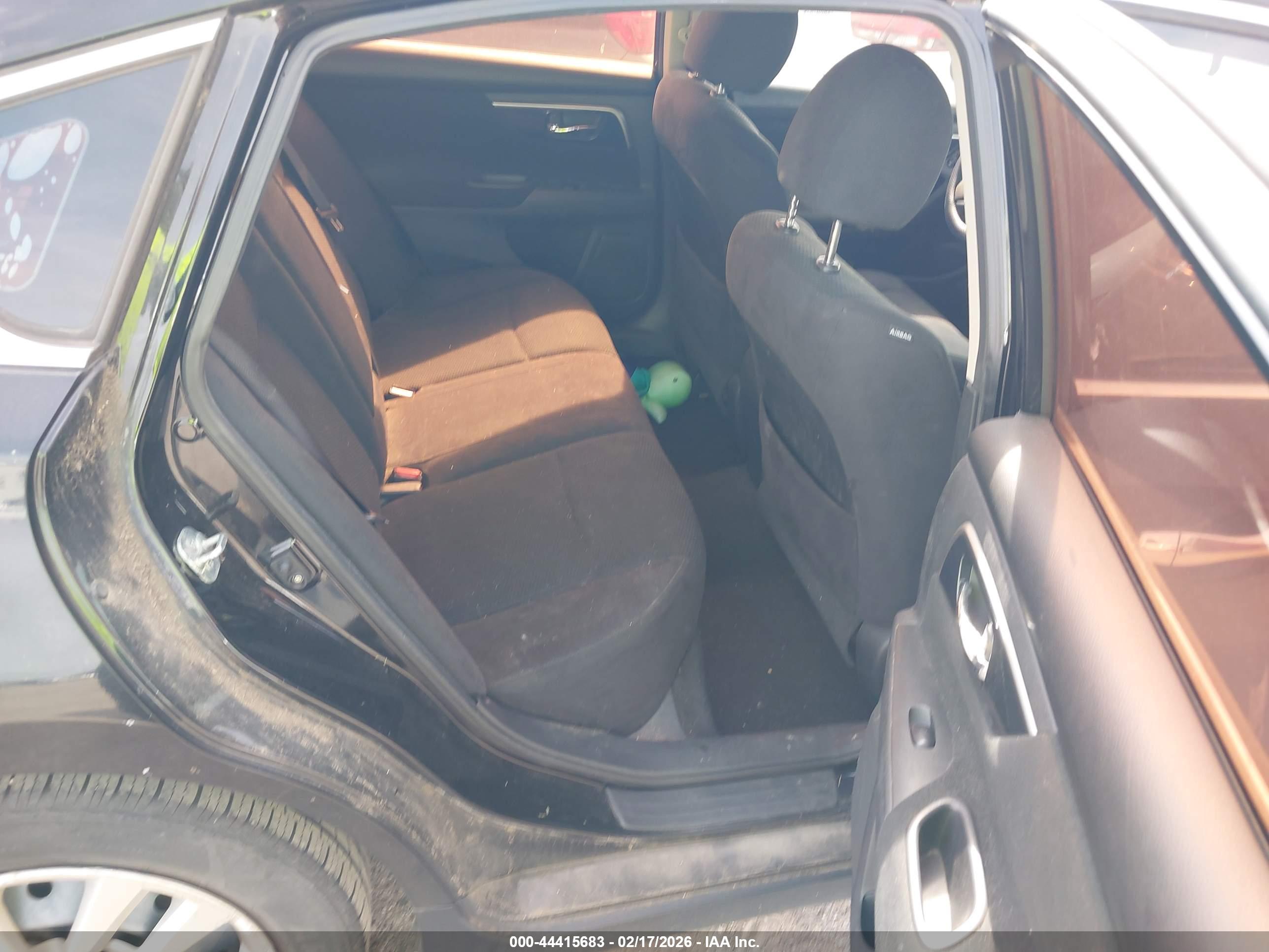 NISSAN ALTIMA image 8