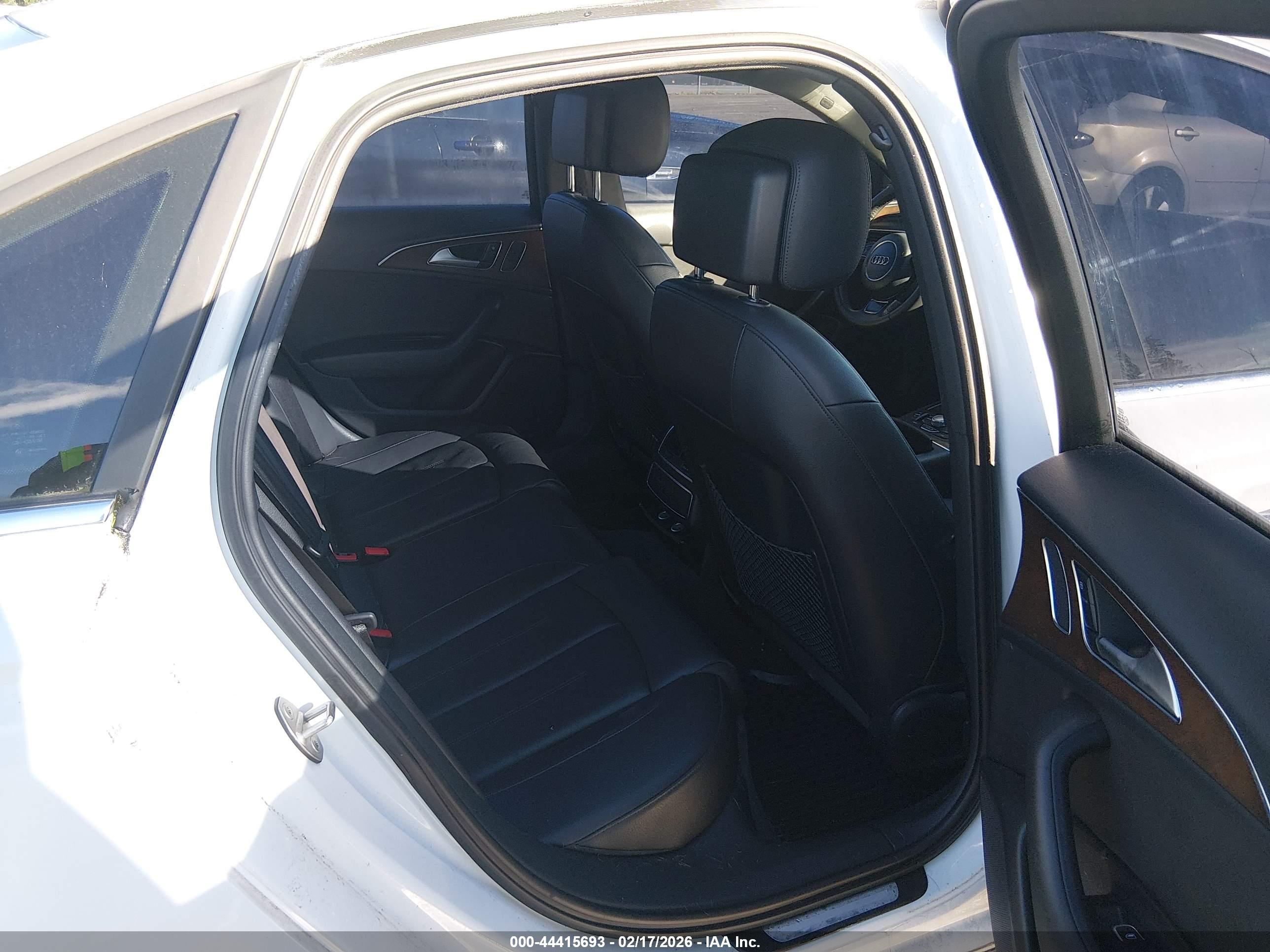 AUDI A6 image 8