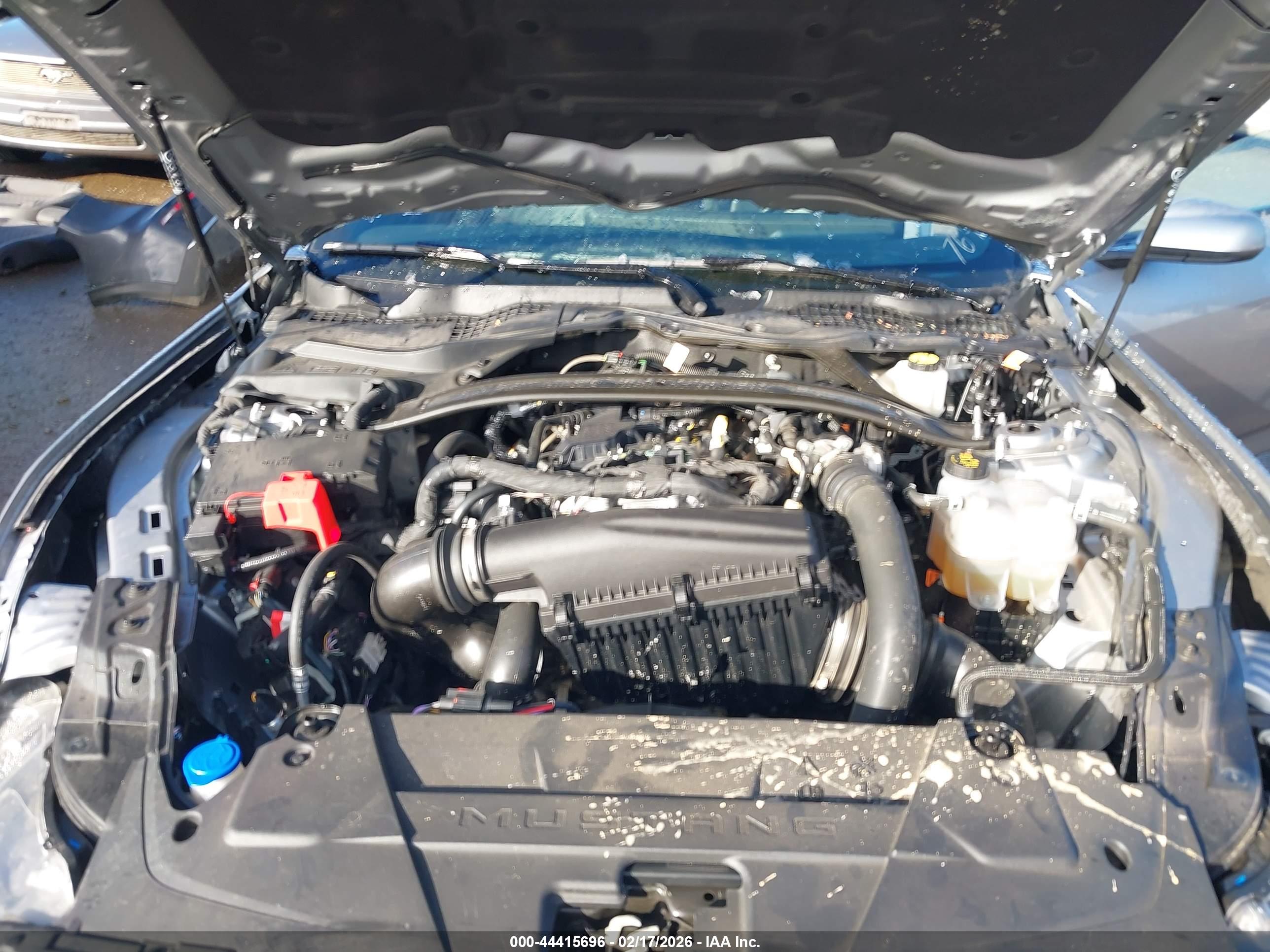 FORD MUSTANG image 10