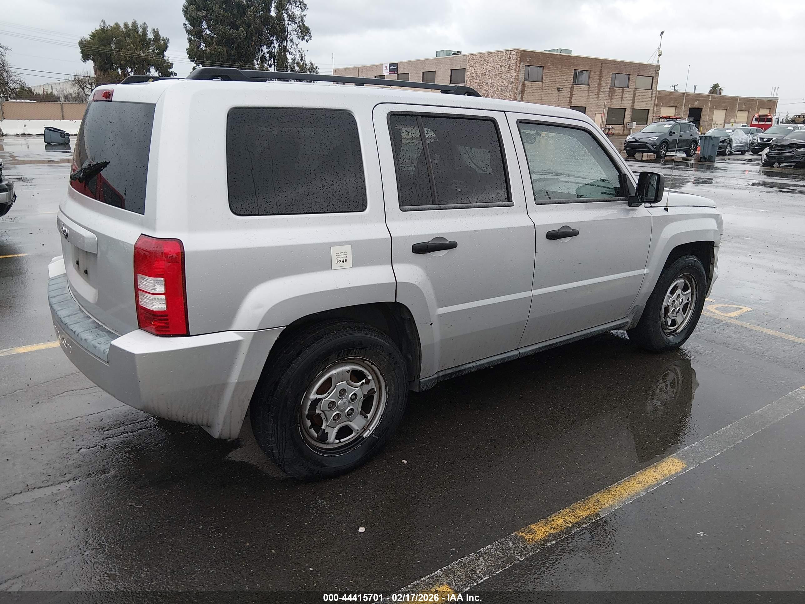 JEEP PATRIOT image 4