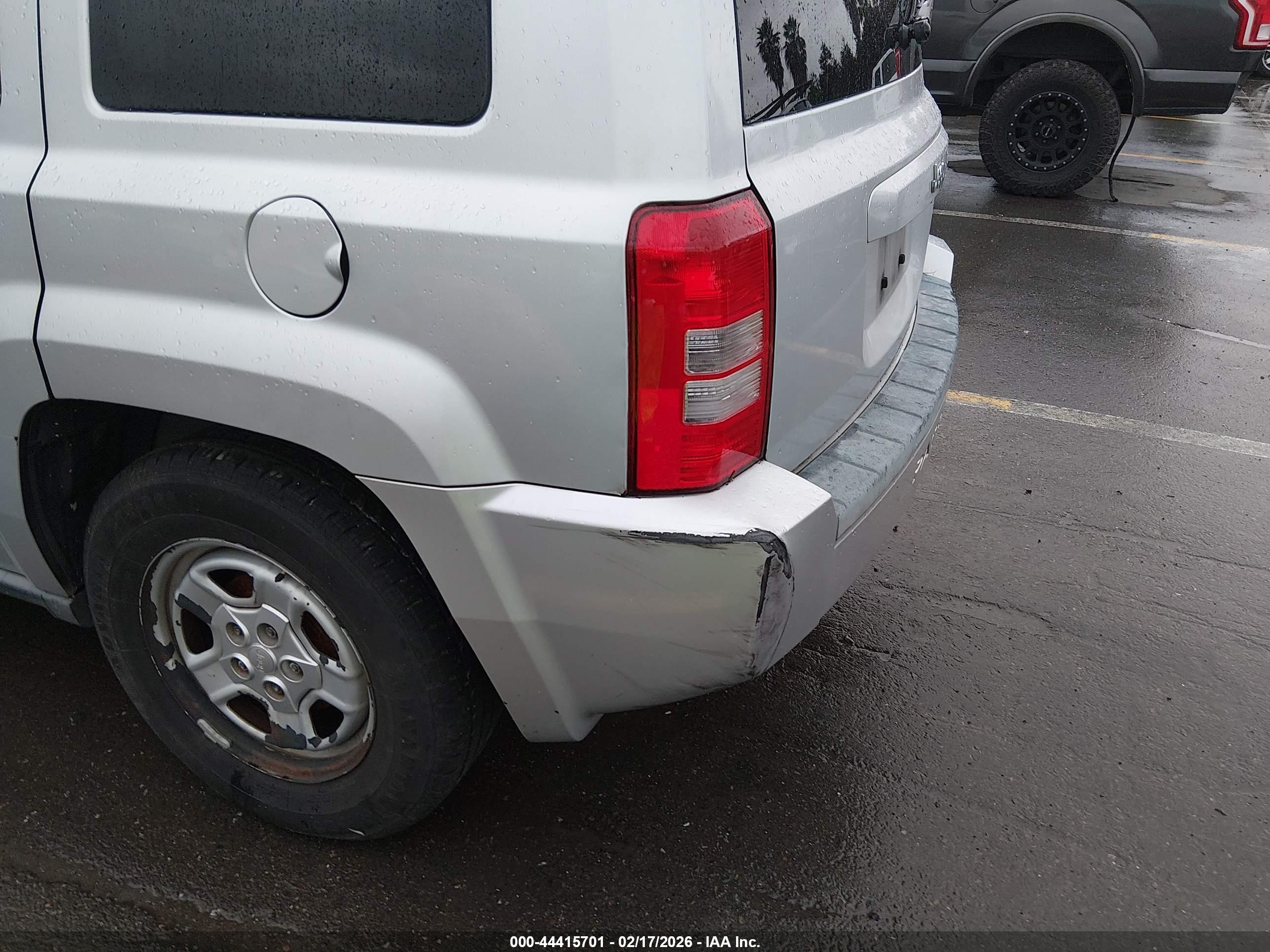 JEEP PATRIOT image 6
