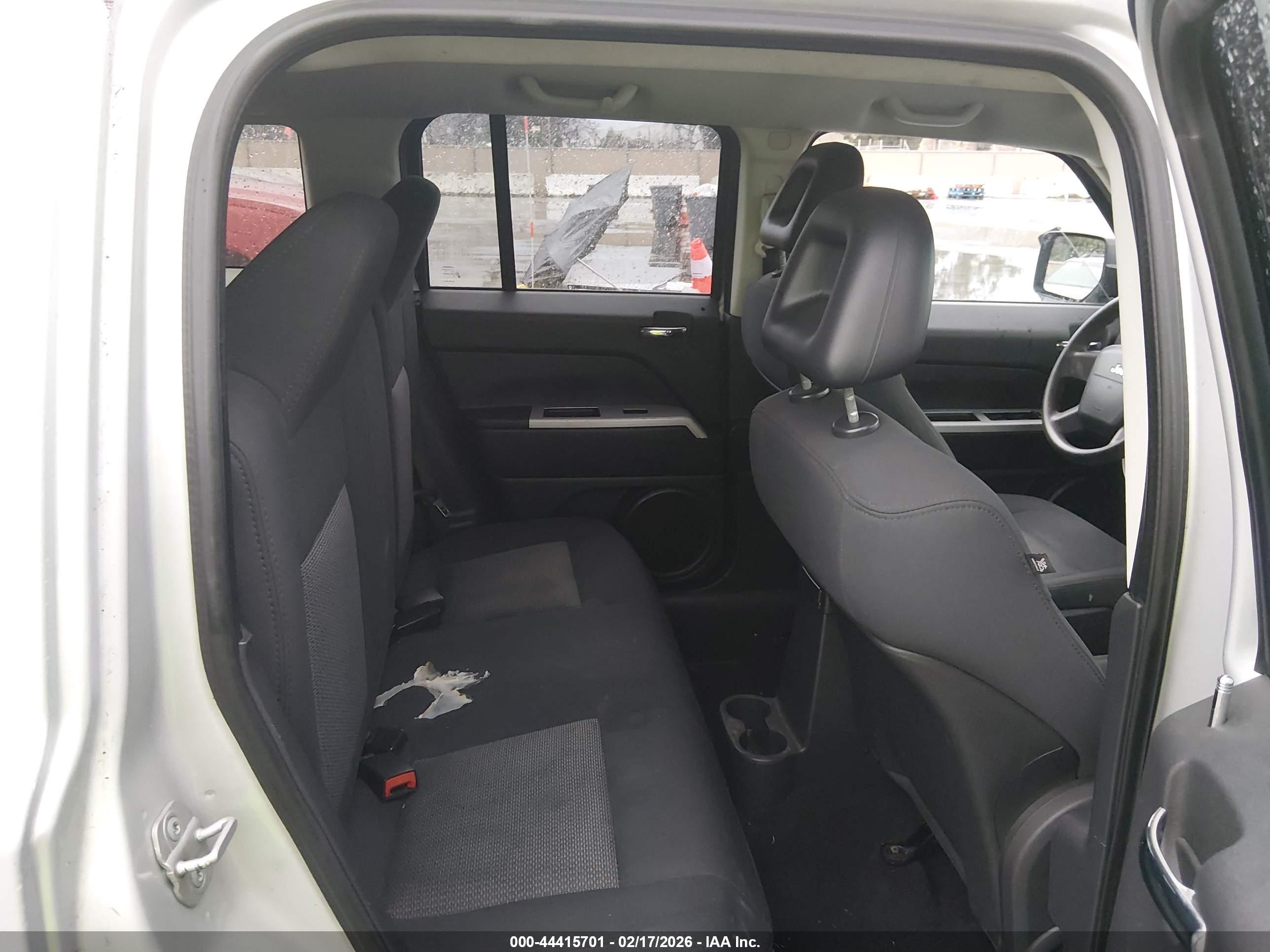 JEEP PATRIOT image 8