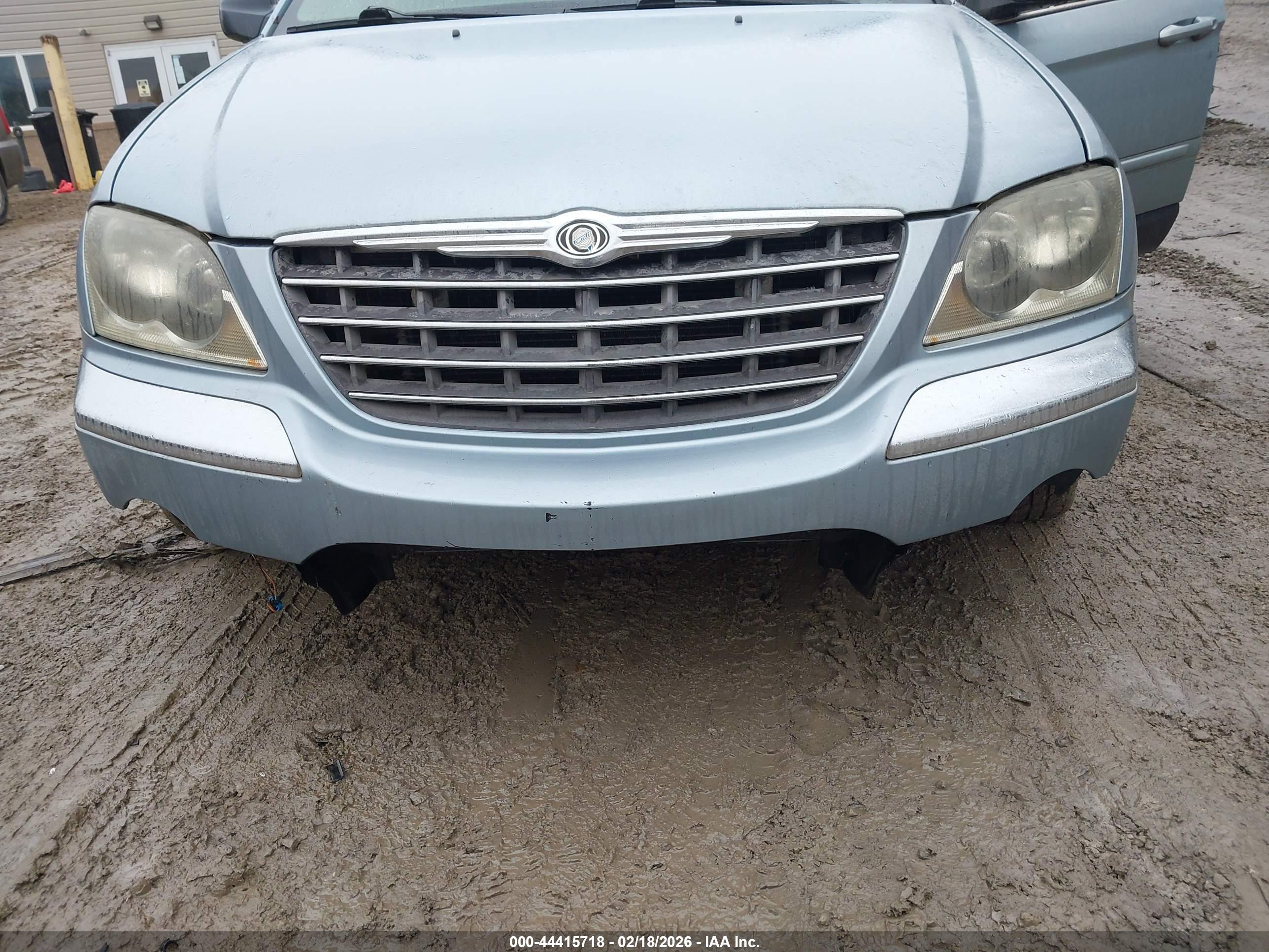 CHRYSLER PACIFICA image 6