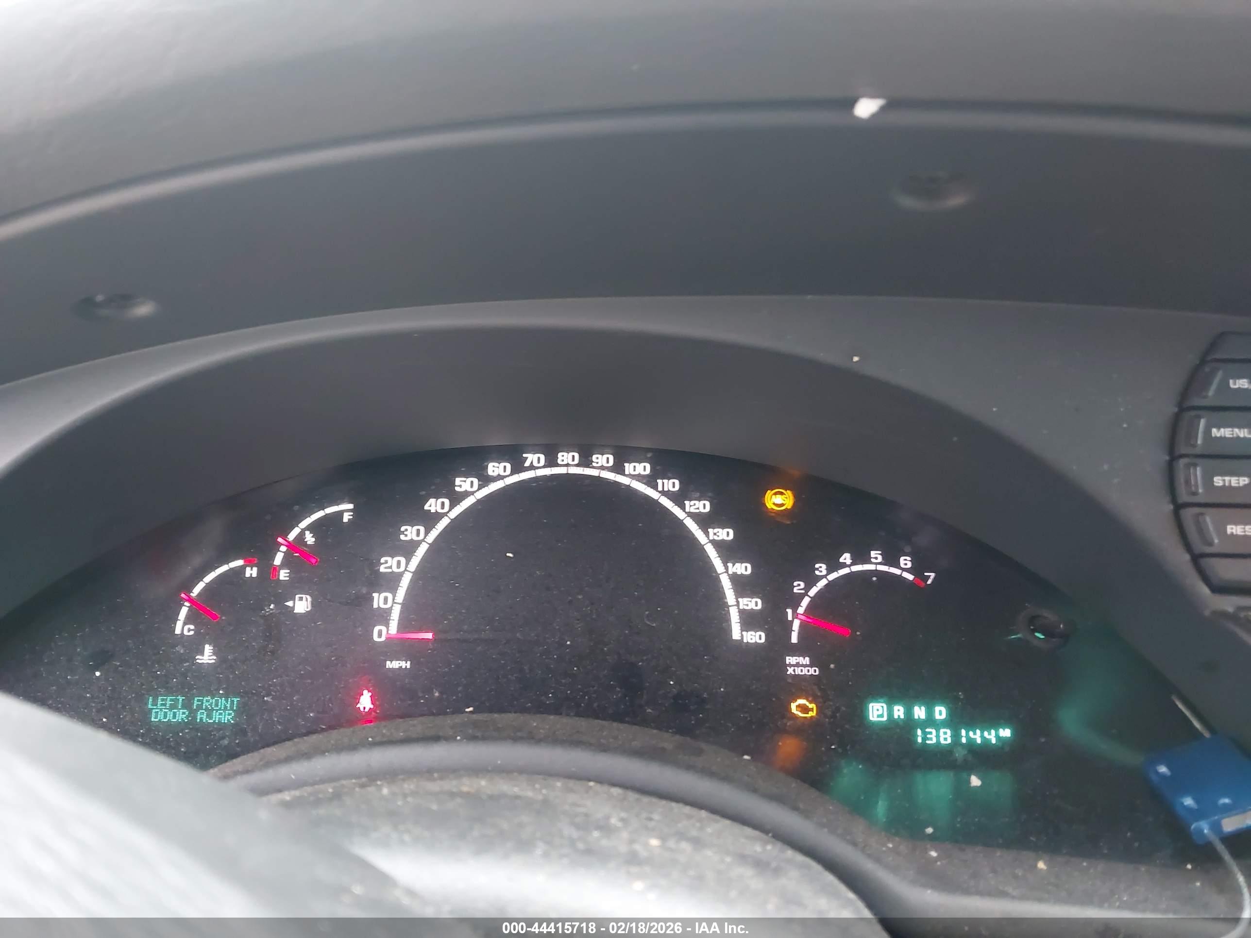 CHRYSLER PACIFICA image 7