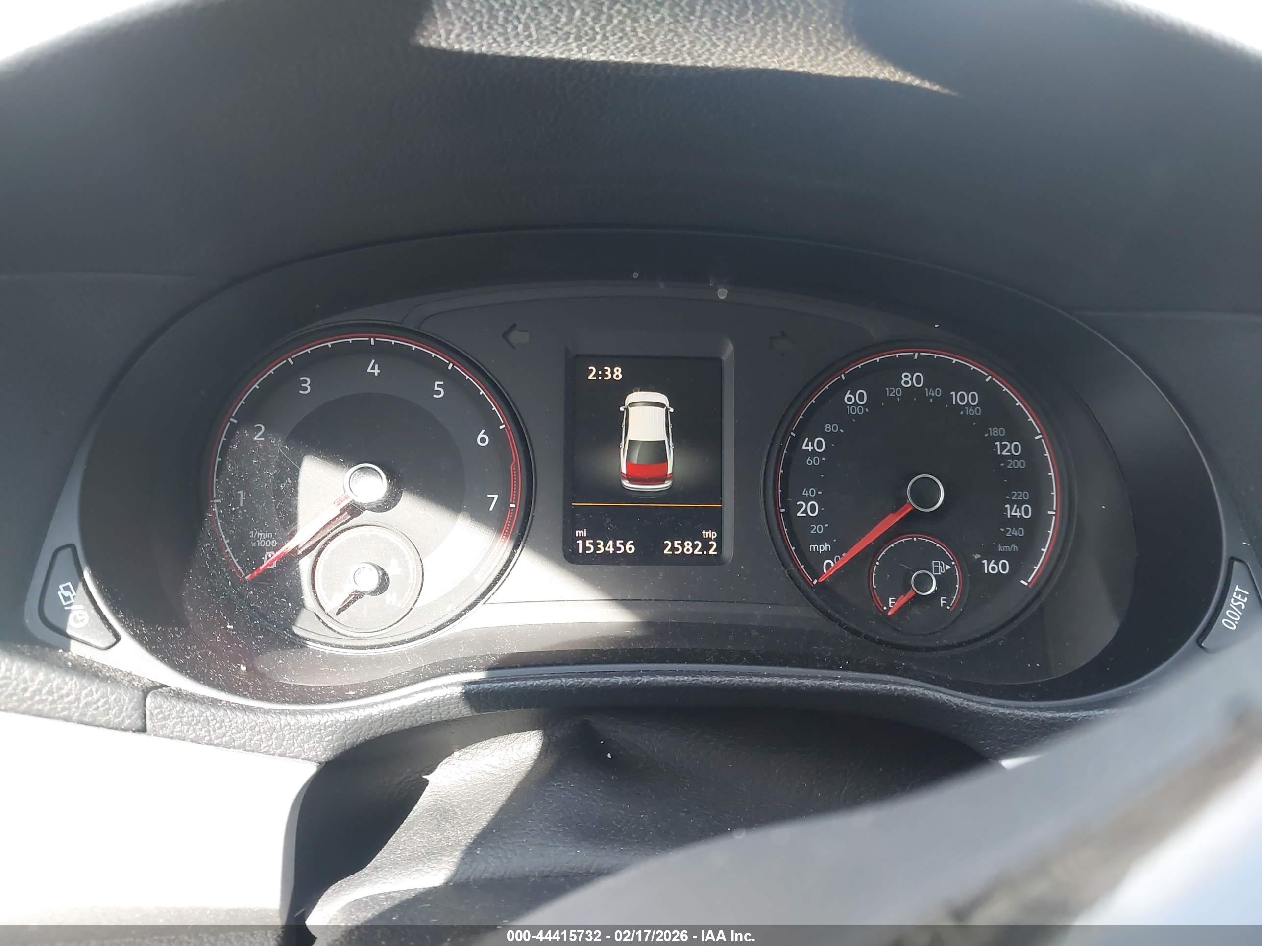 VOLKSWAGEN PASSAT image 7