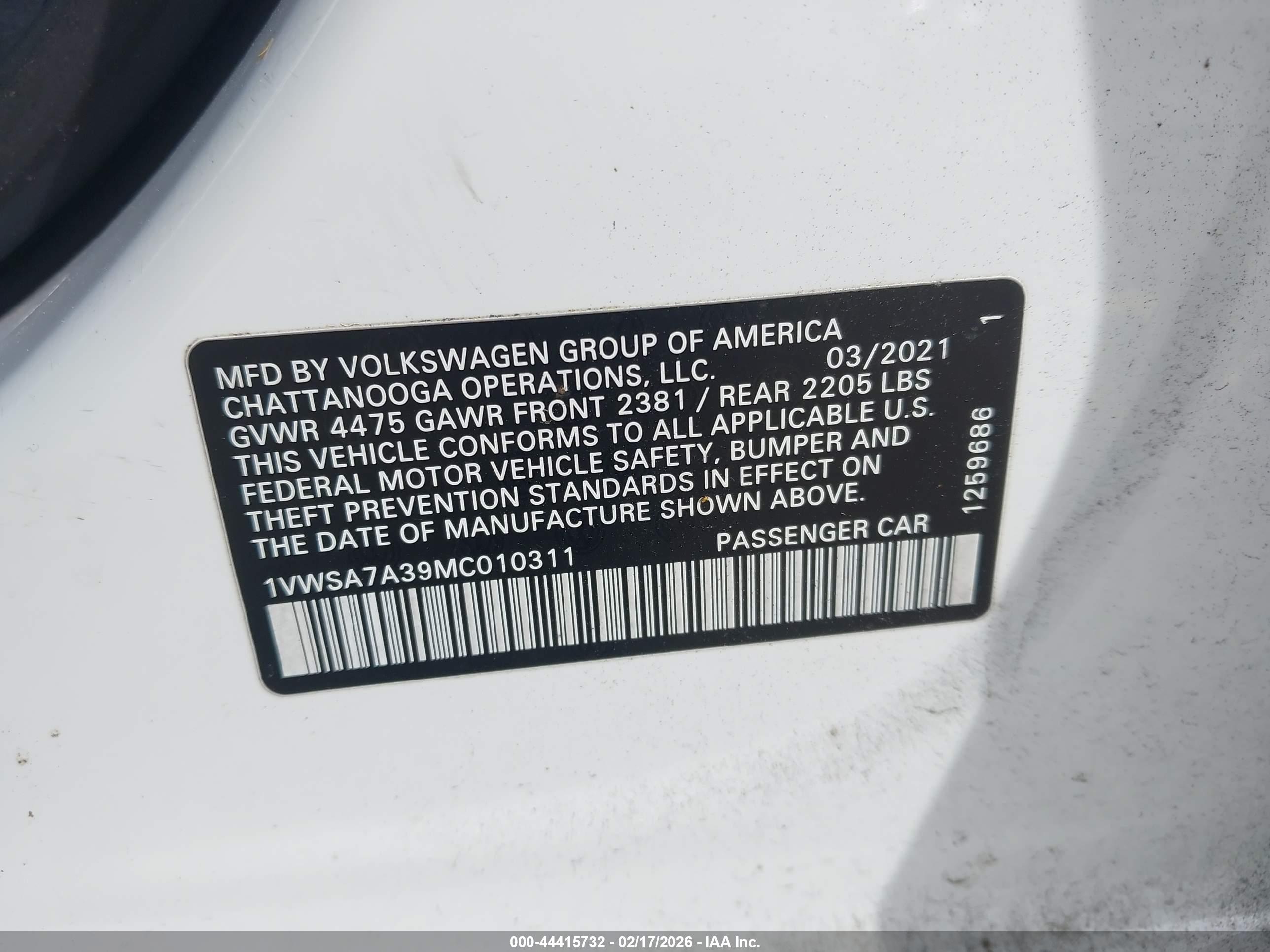 VOLKSWAGEN PASSAT image 9