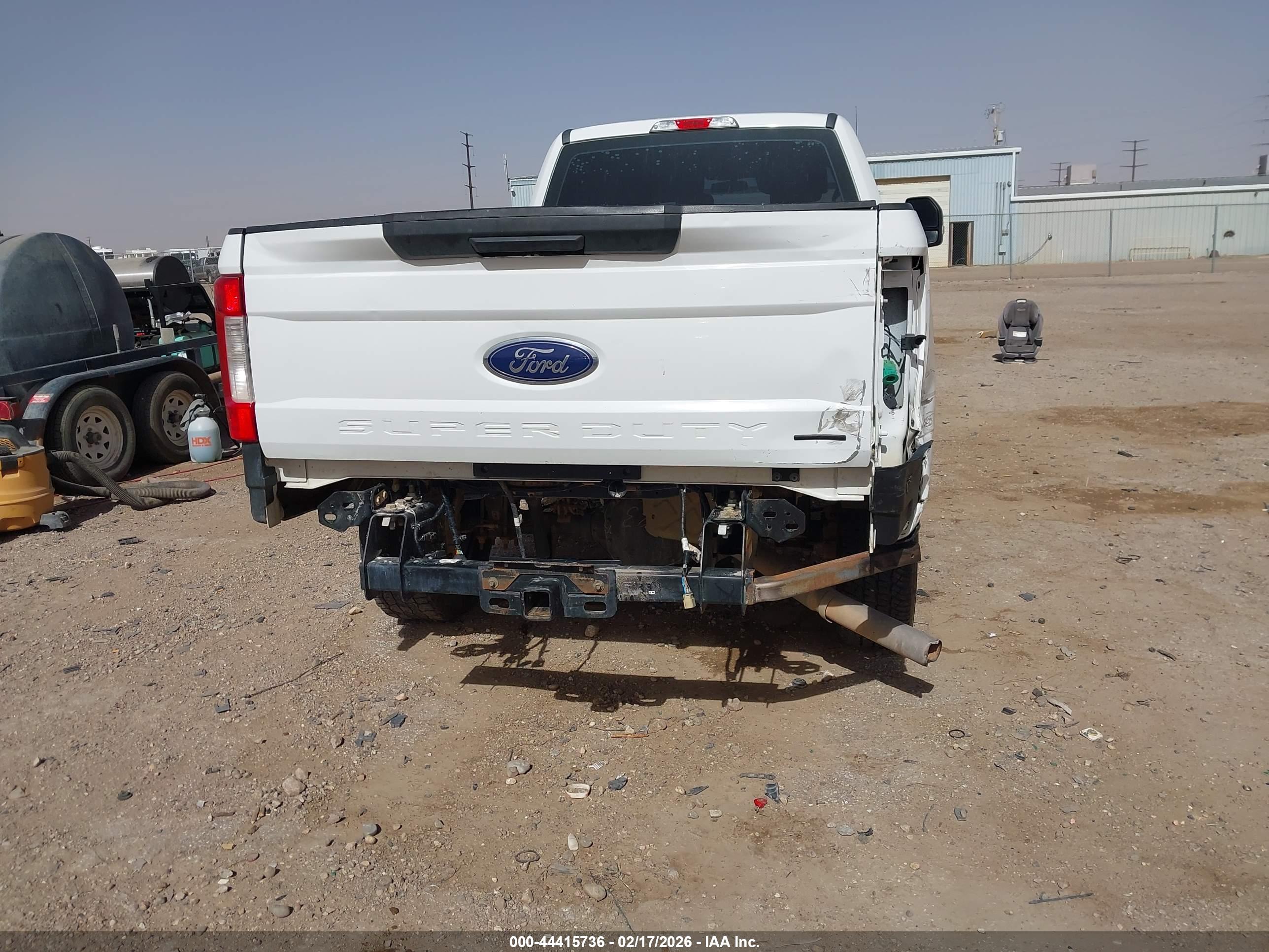 FORD F-250 image 6