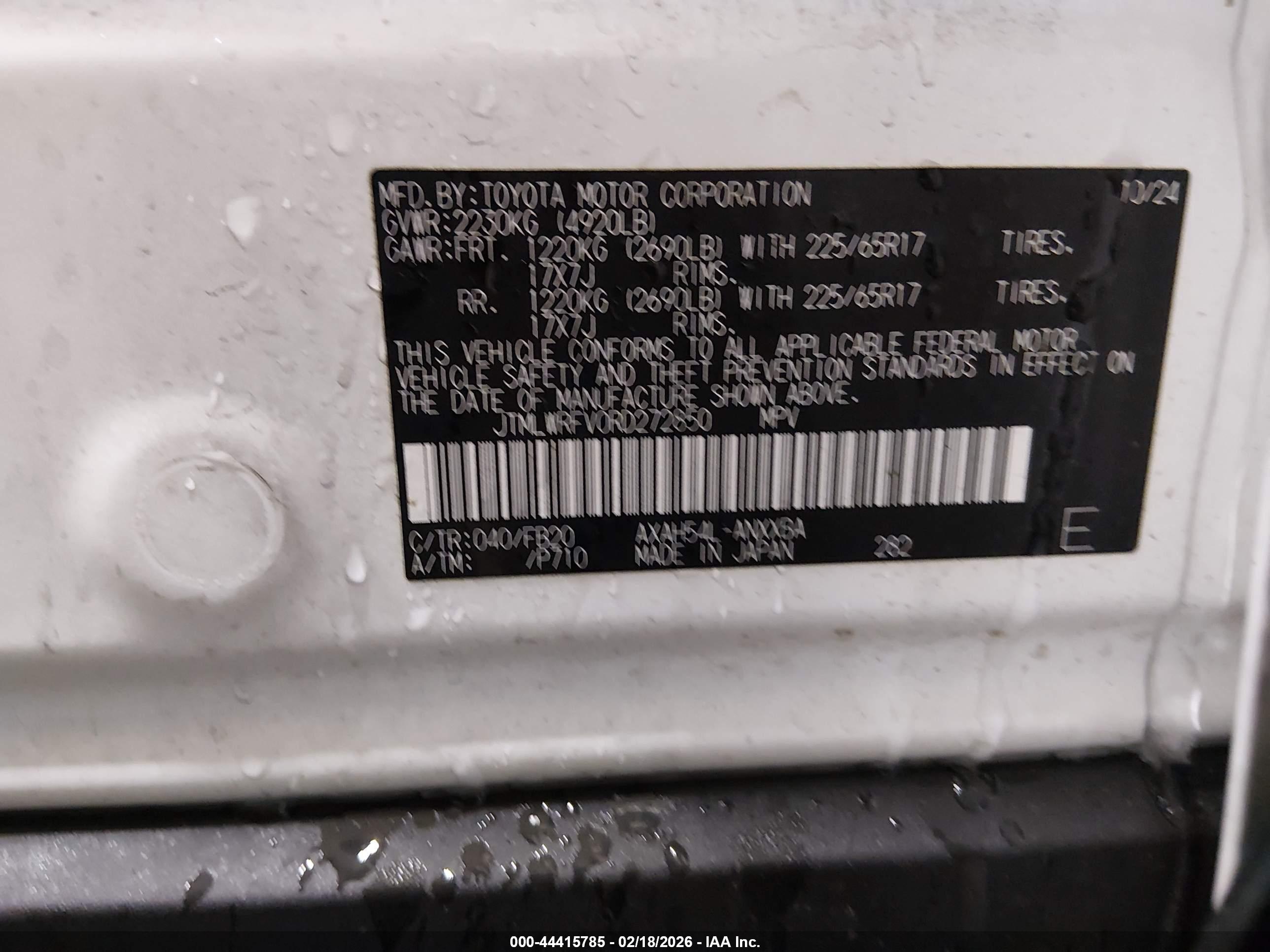 TOYOTA RAV4 image 9