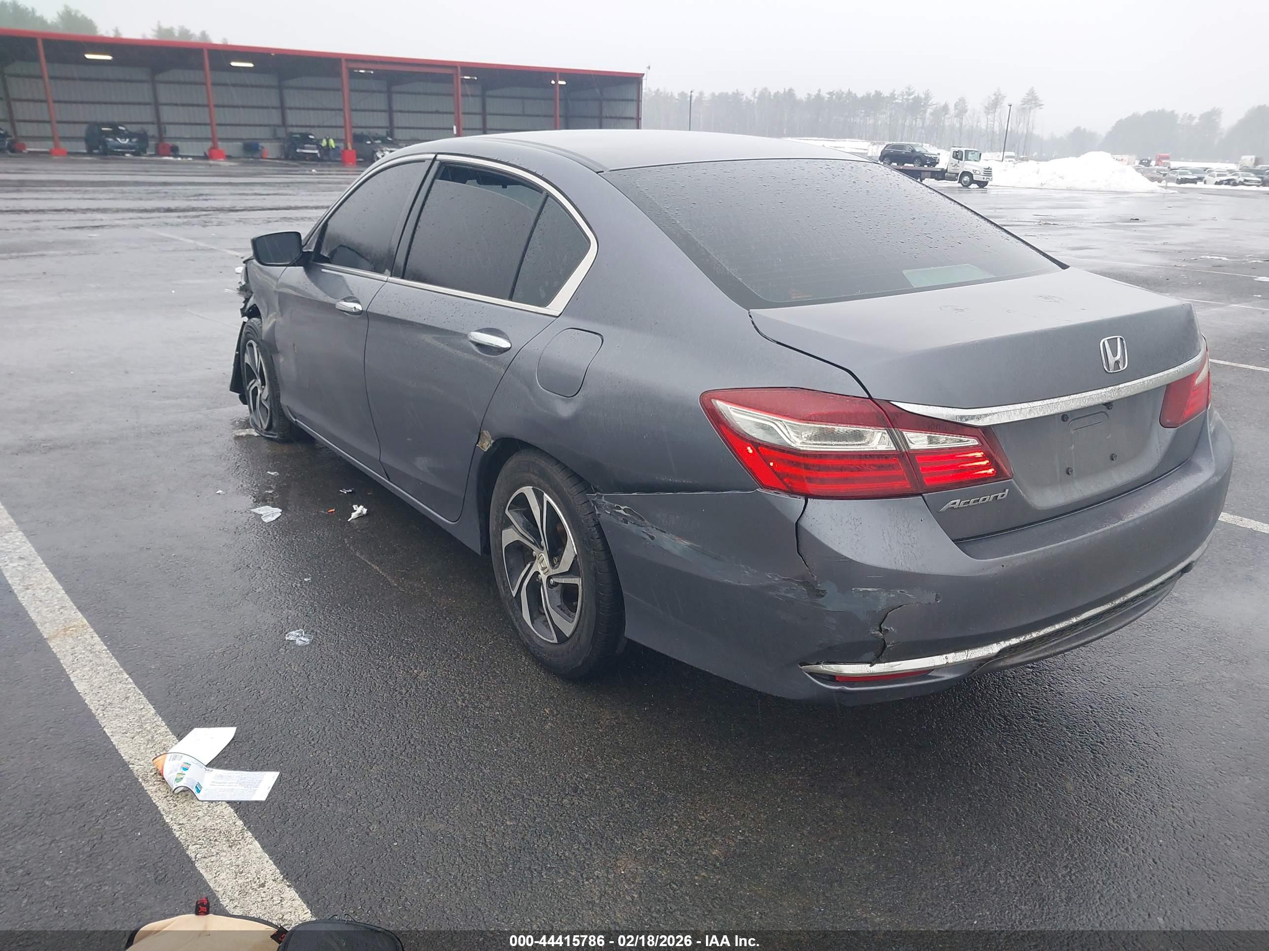 HONDA ACCORD image 3