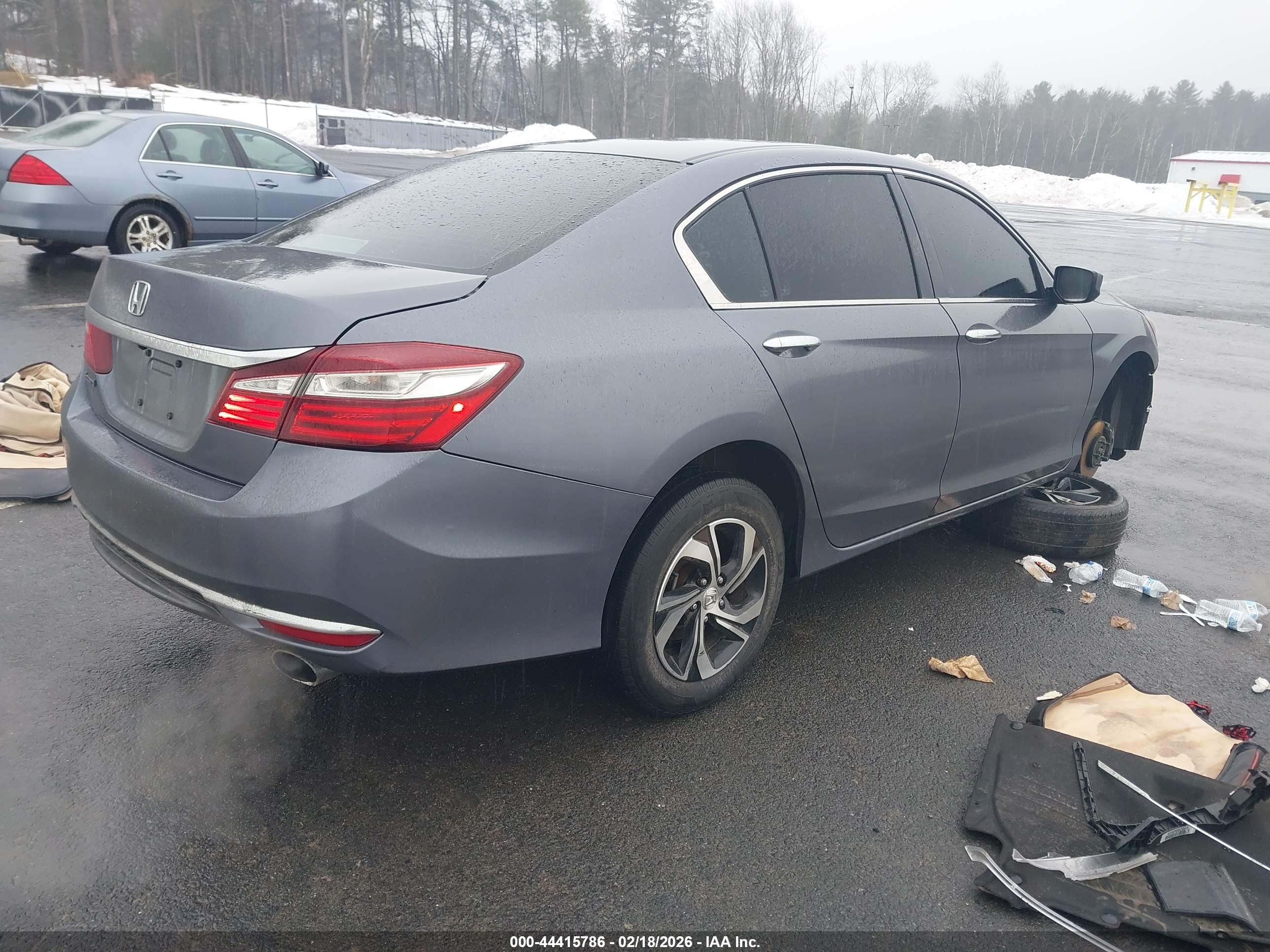 HONDA ACCORD image 4