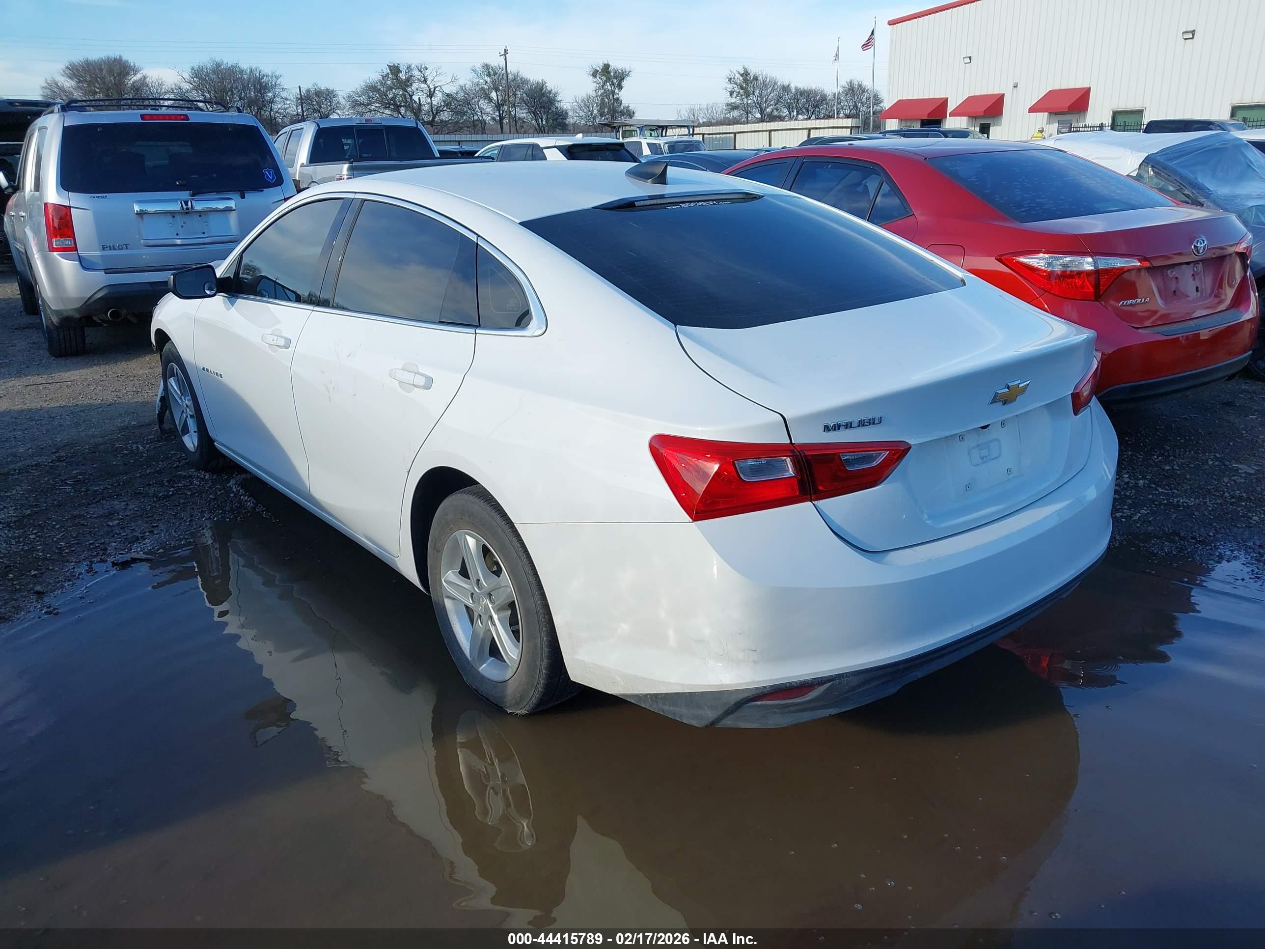 CHEVROLET MALIBU image 3