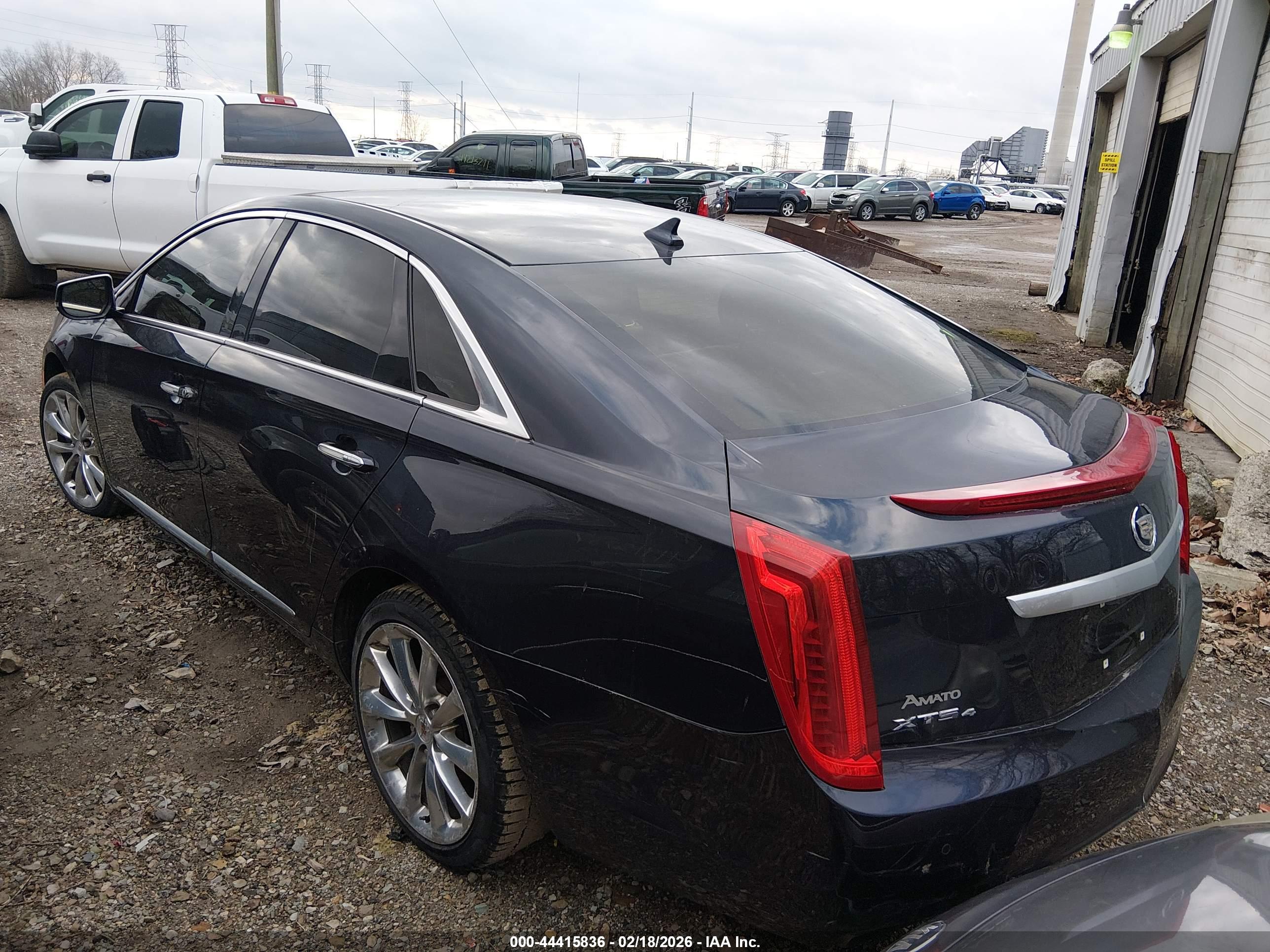 CADILLAC XTS image 3