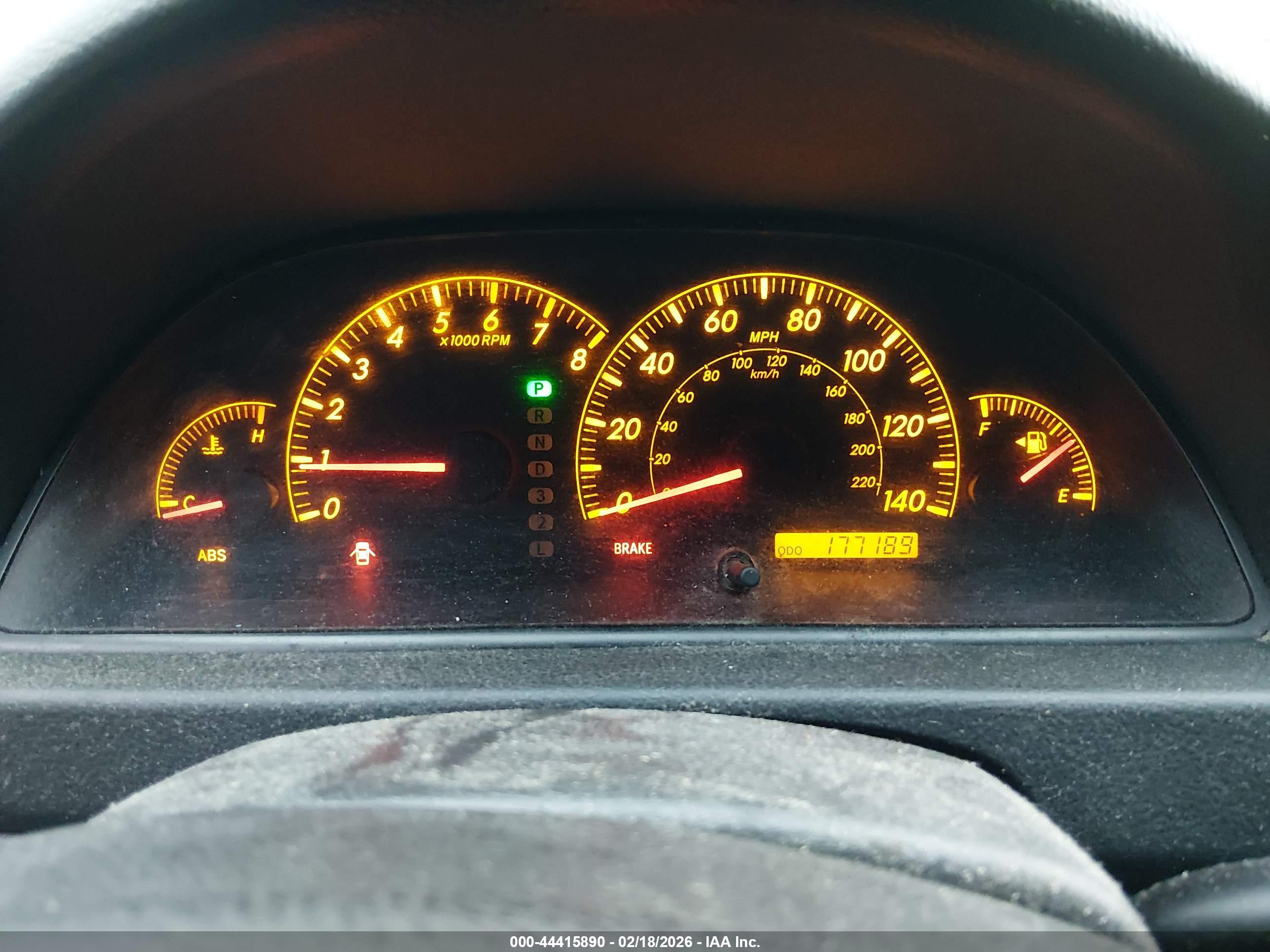 TOYOTA CAMRY image 7