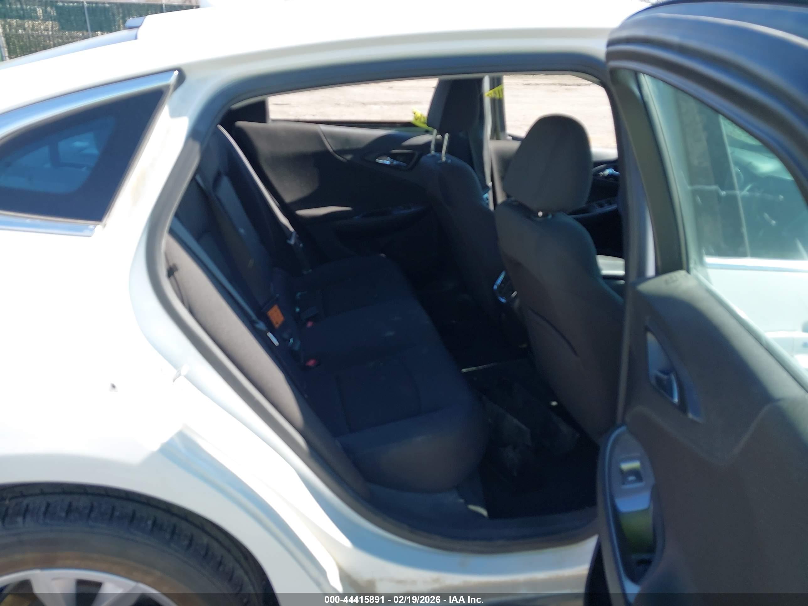 CHEVROLET MALIBU image 8