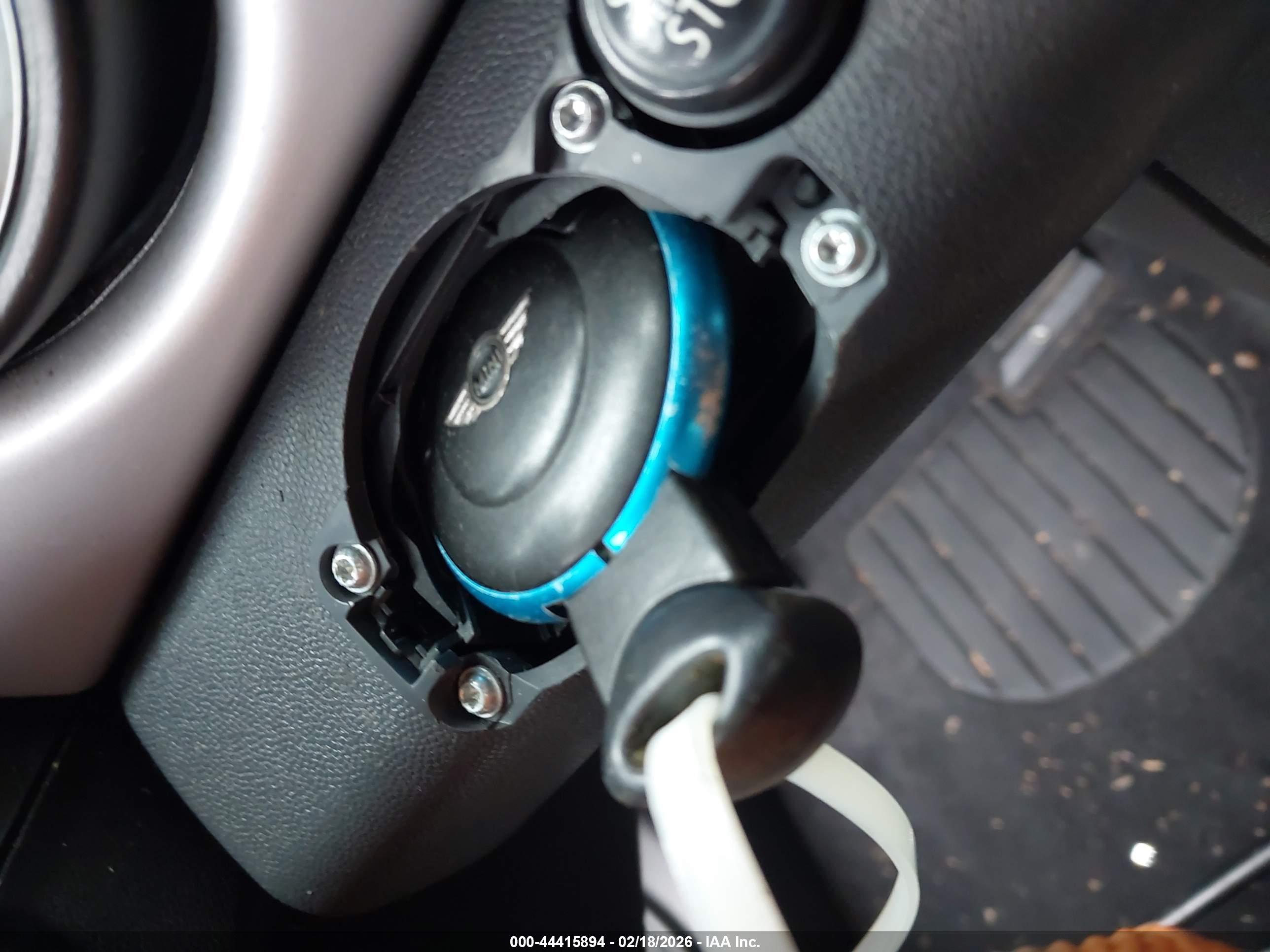 MINI COOPER image 11