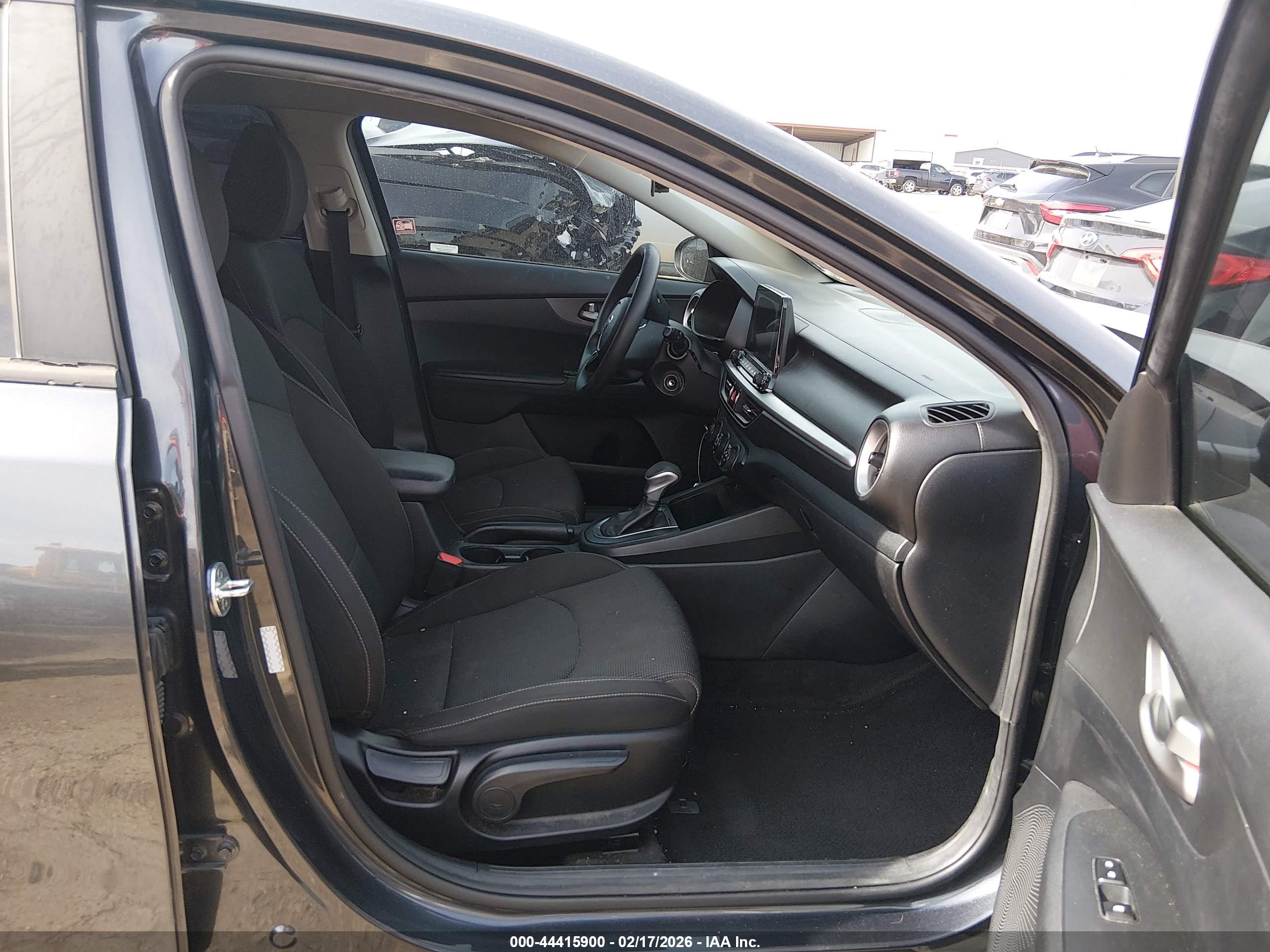 KIA FORTE image 5