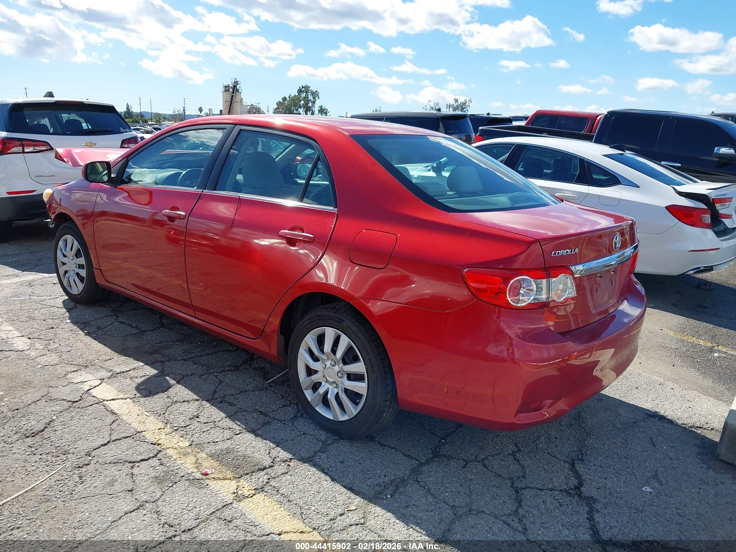 TOYOTA COROLLA image 3