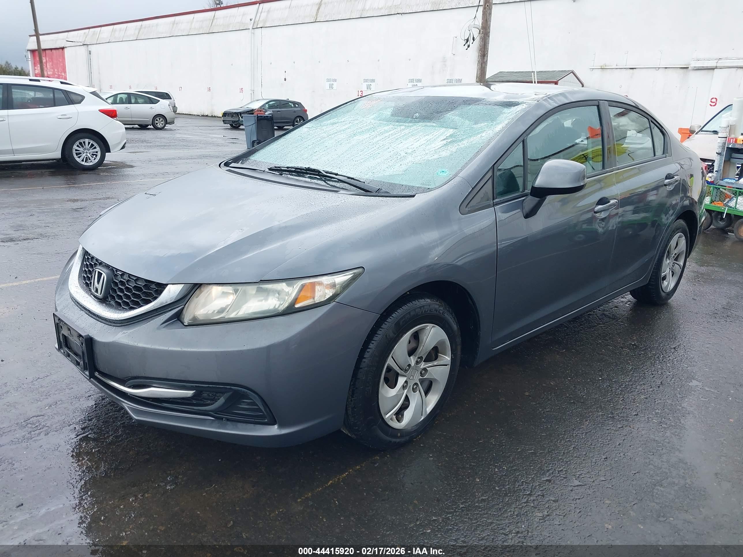 HONDA CIVIC image 2