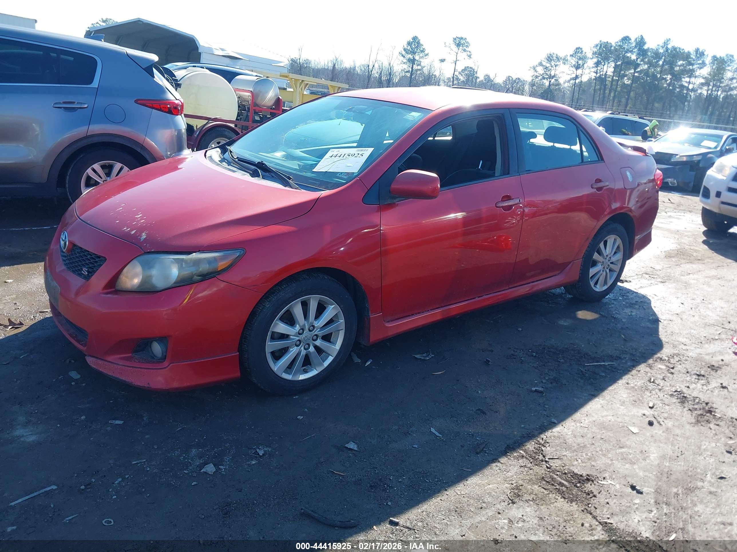 TOYOTA COROLLA image 2