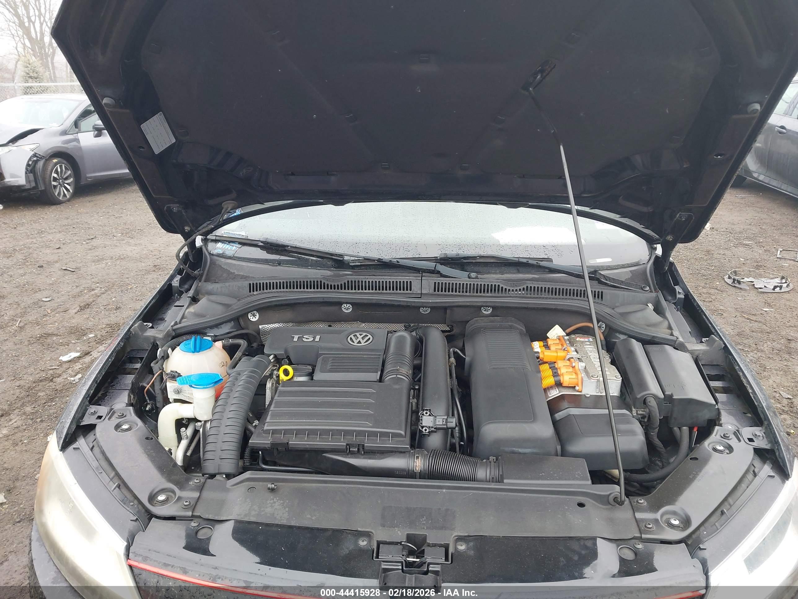 VOLKSWAGEN JETTA image 10