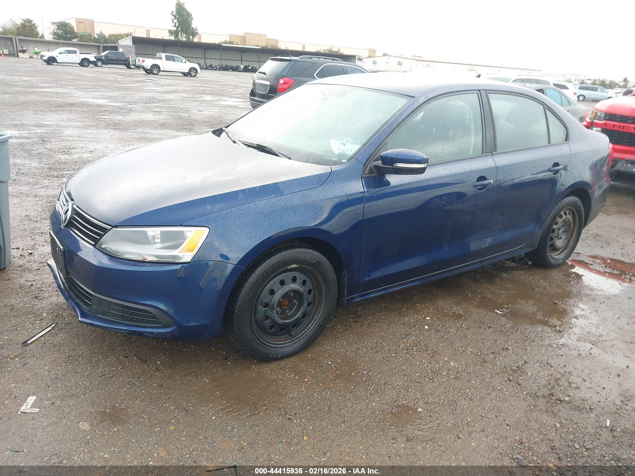 VOLKSWAGEN JETTA image 2