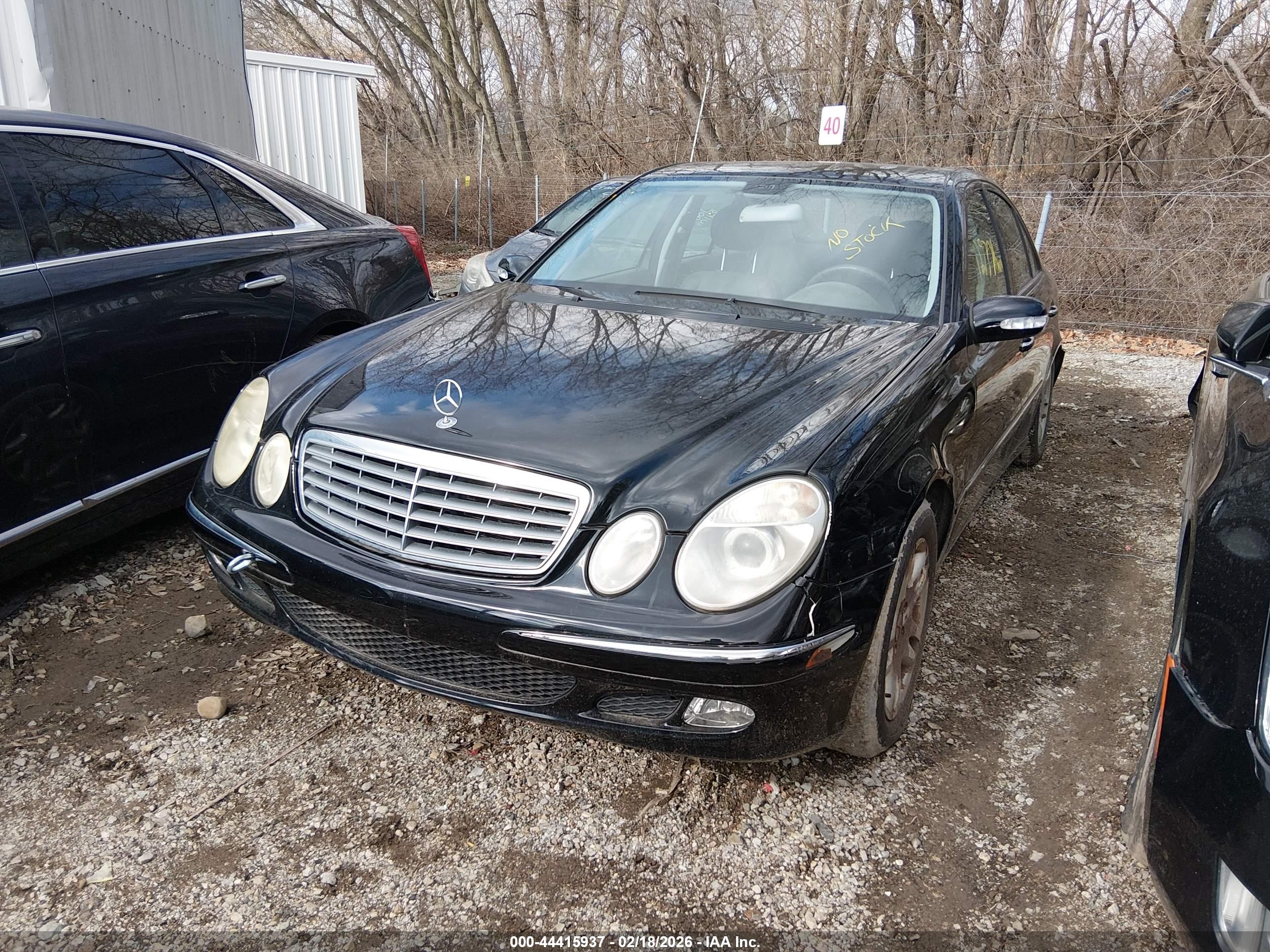 MERCEDES-BENZ E image 6