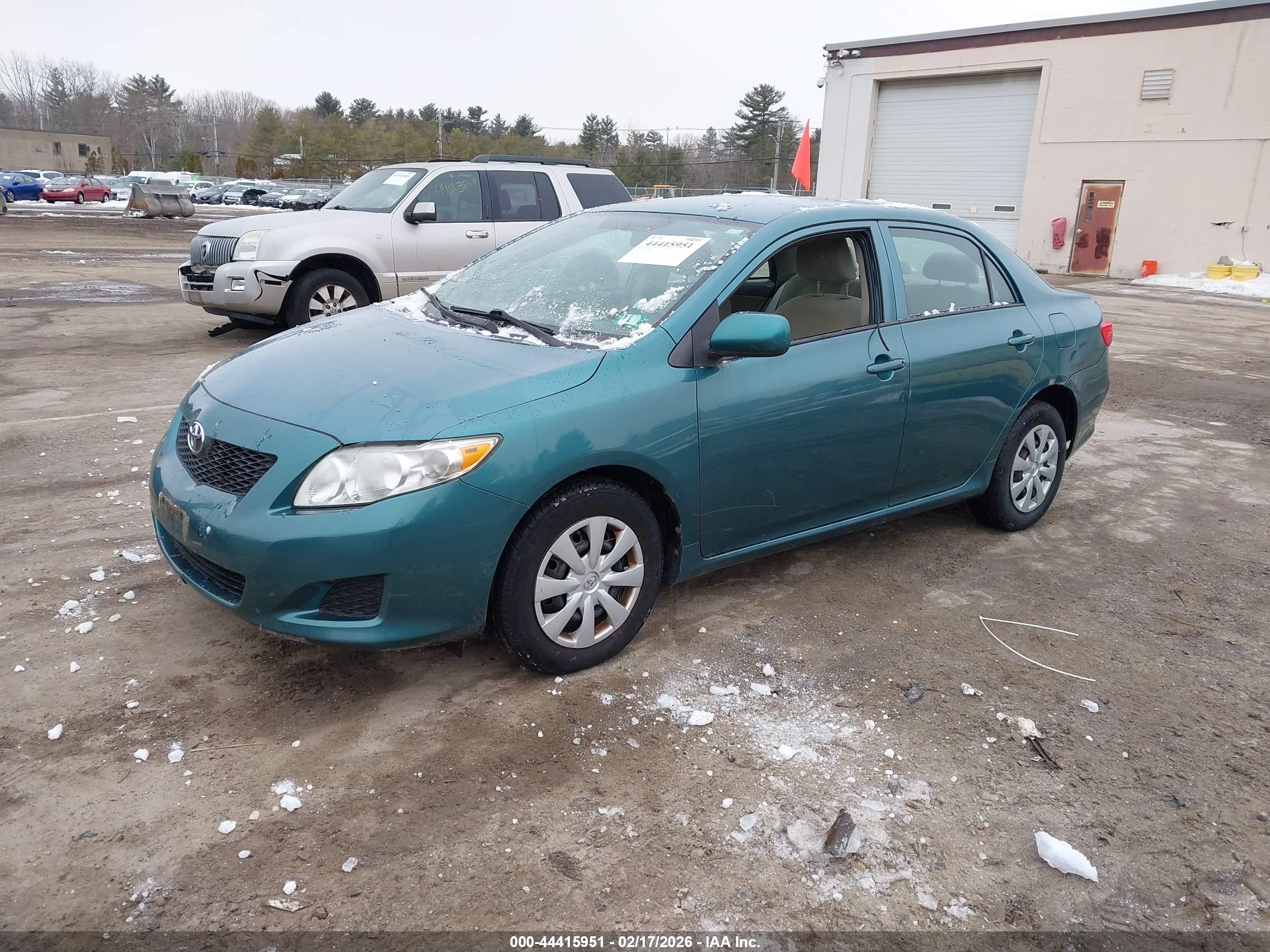 TOYOTA COROLLA image 2