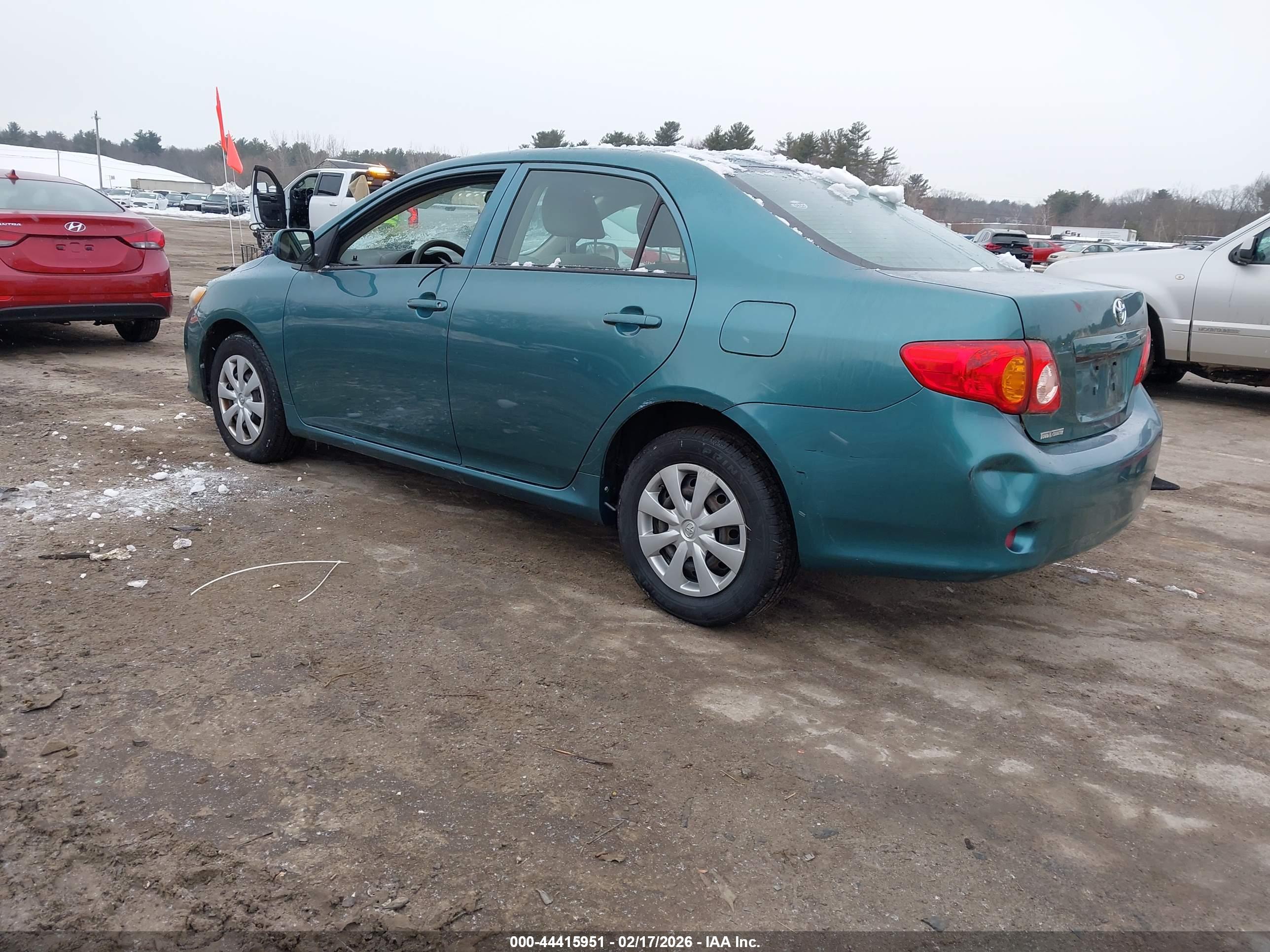 TOYOTA COROLLA image 3