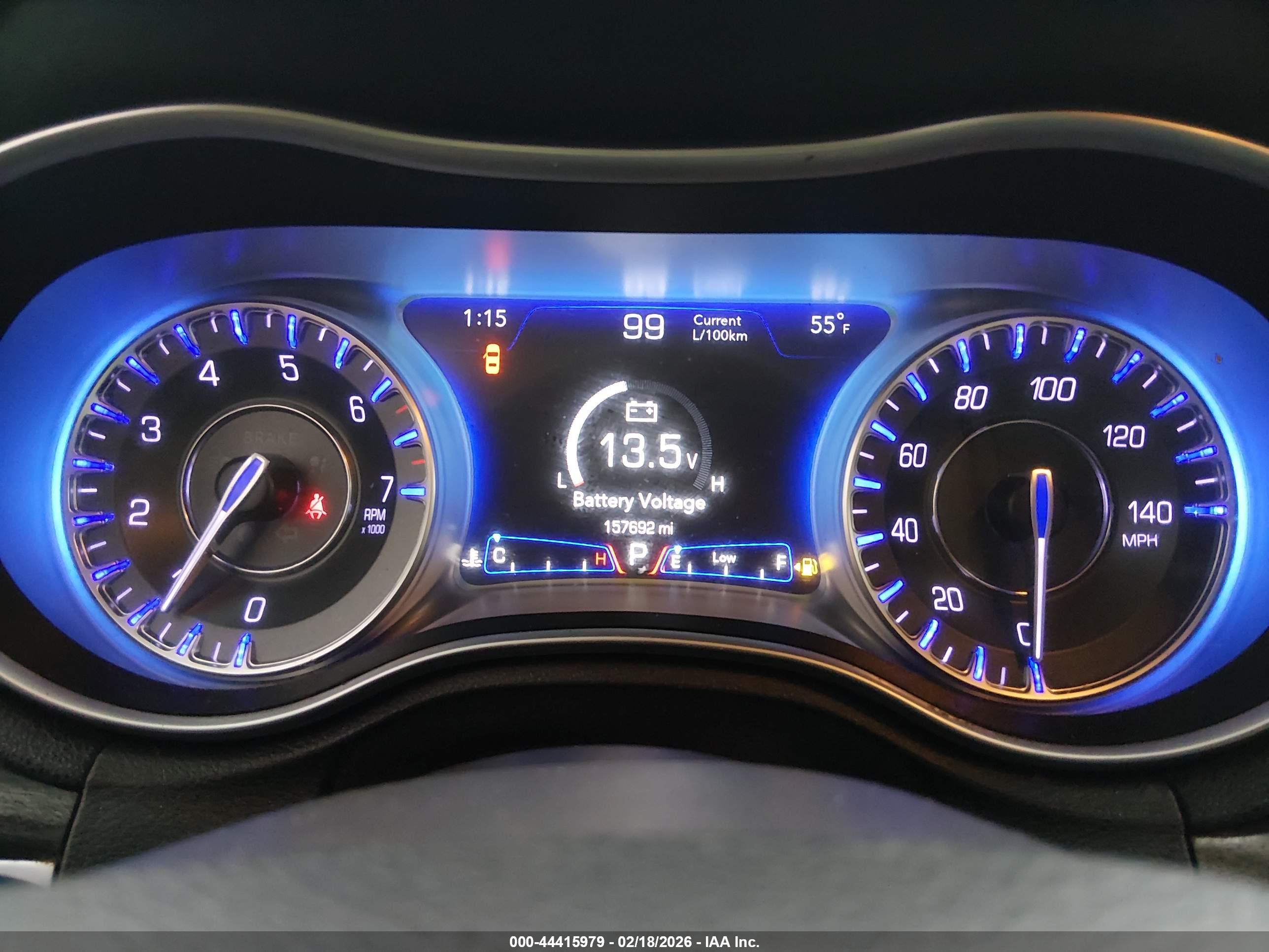 CHRYSLER 300 image 7