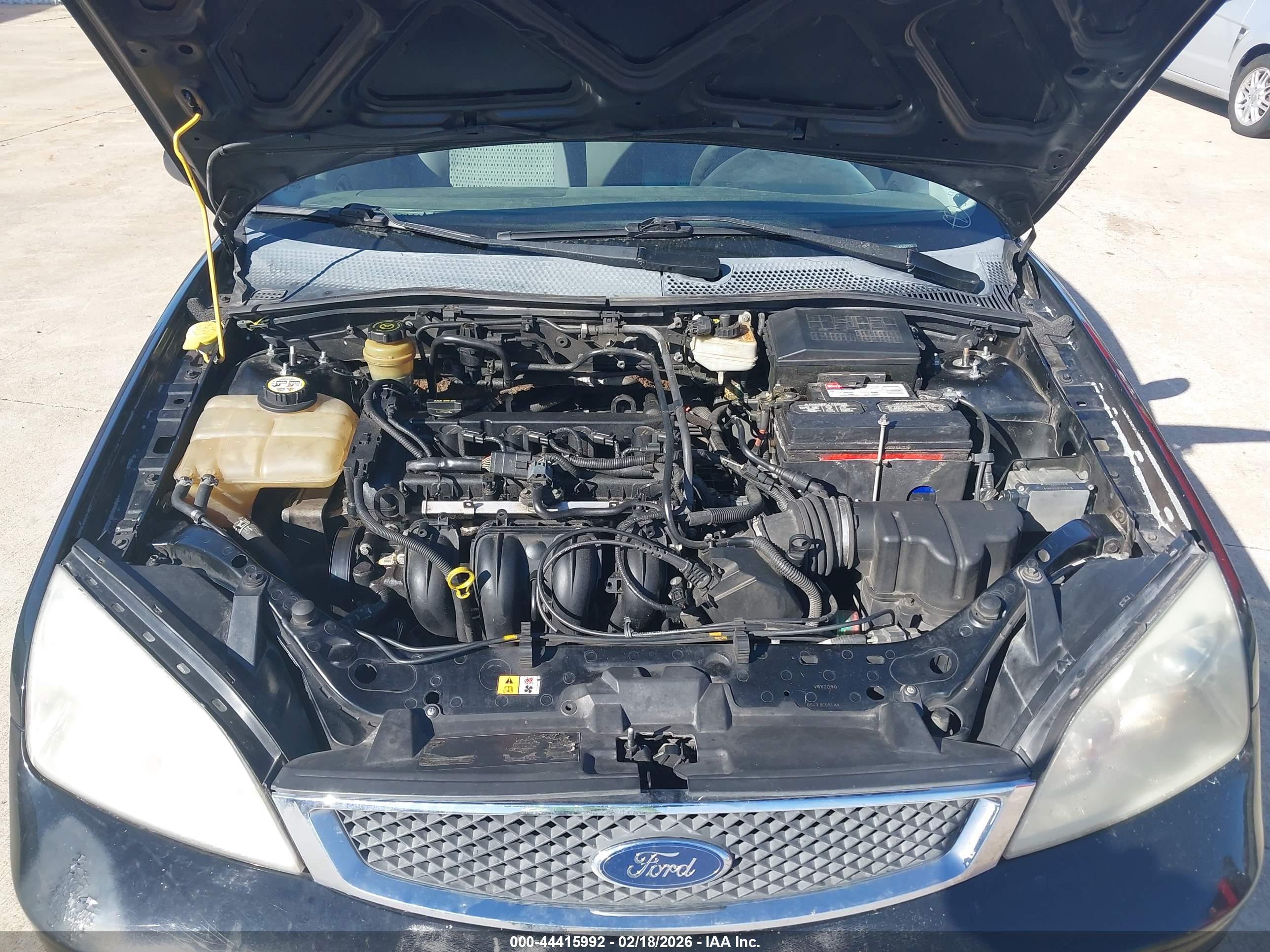 FORD FOCUS image 10