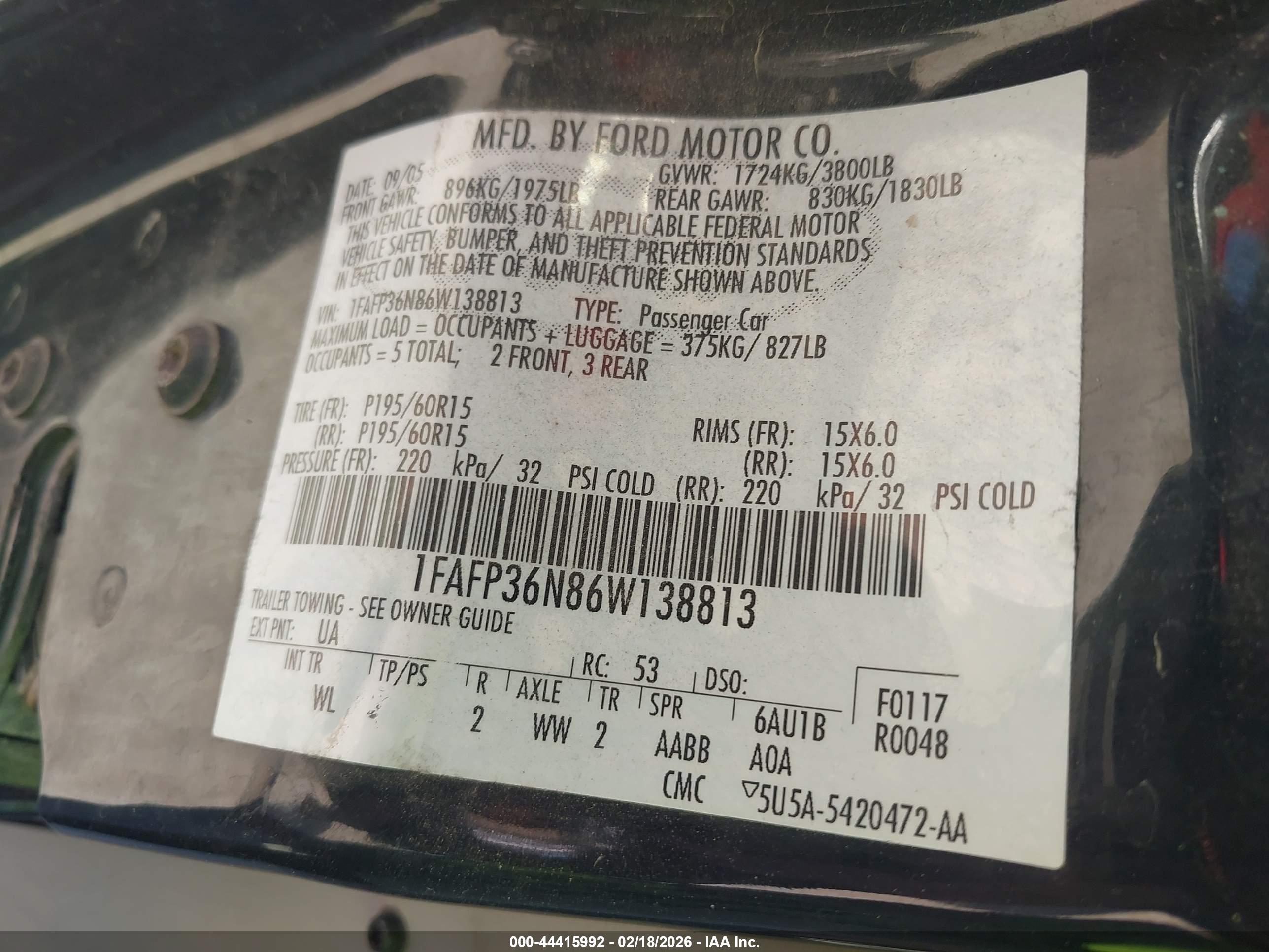FORD FOCUS image 9