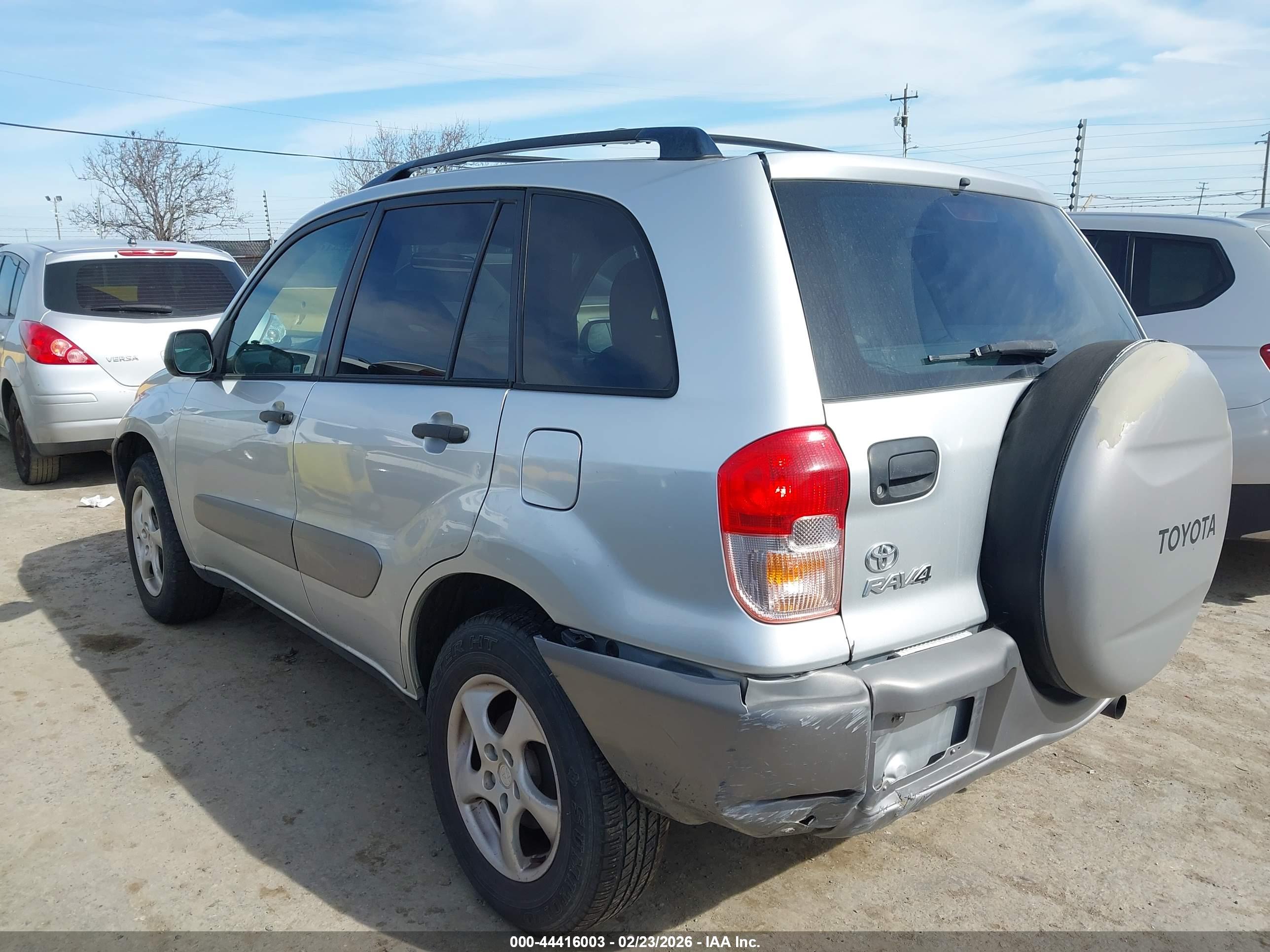 TOYOTA RAV4 image 6