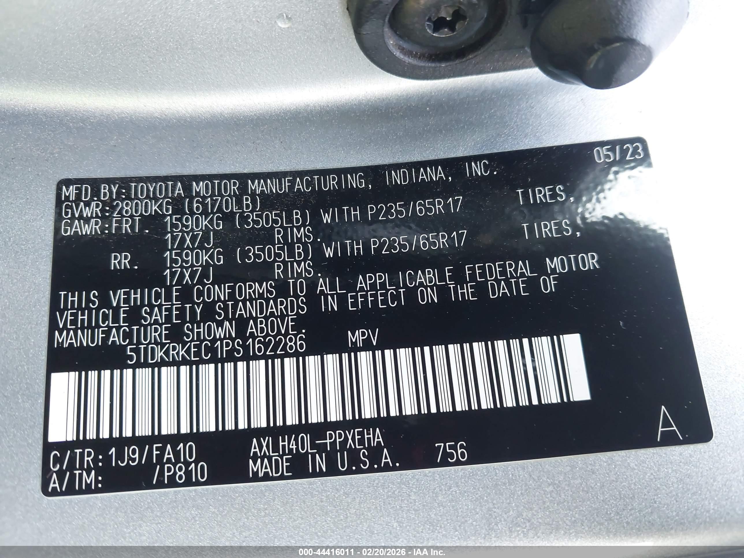 TOYOTA SIENNA image 9