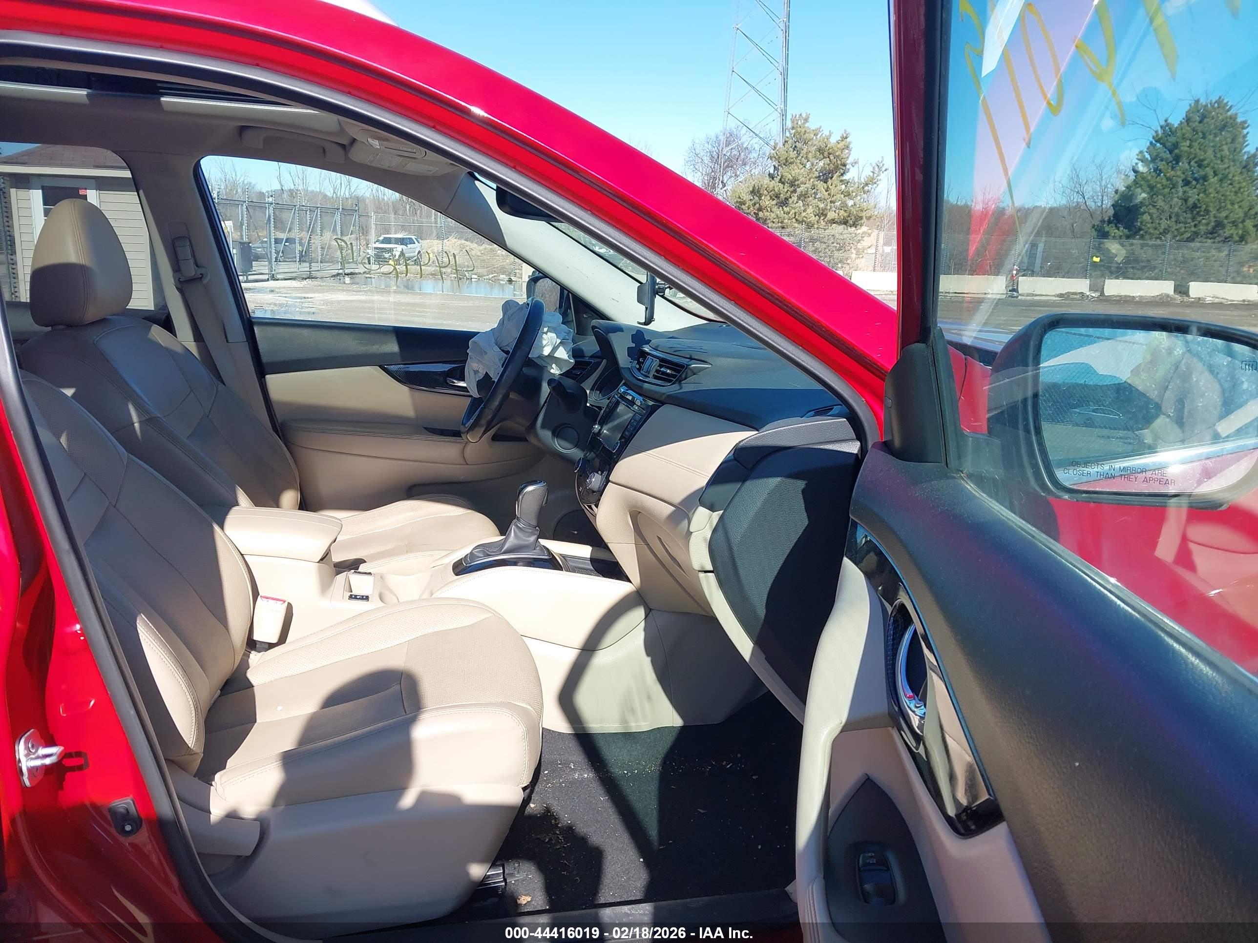 NISSAN ROGUE image 5