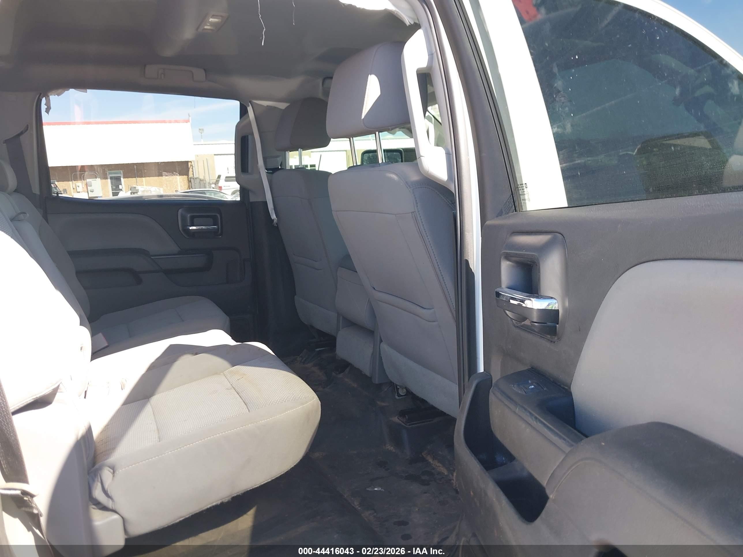 CHEVROLET SILVERADO image 8