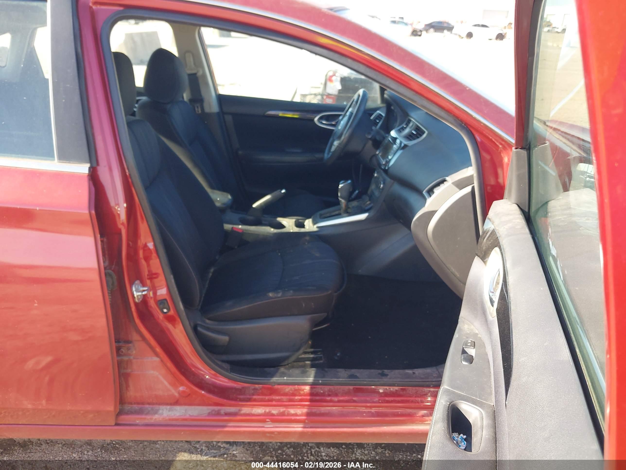 NISSAN SENTRA image 5