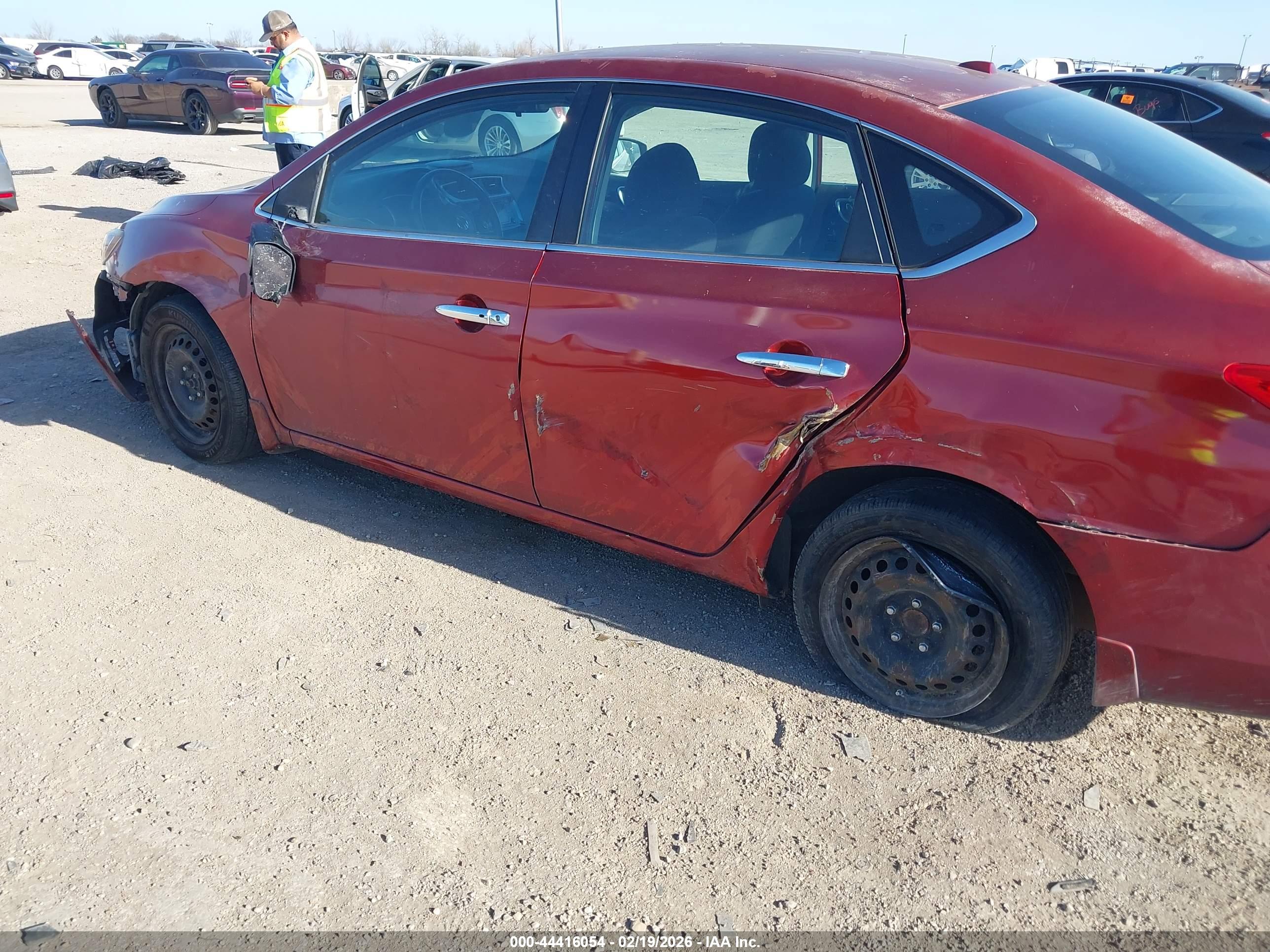 NISSAN SENTRA image 6