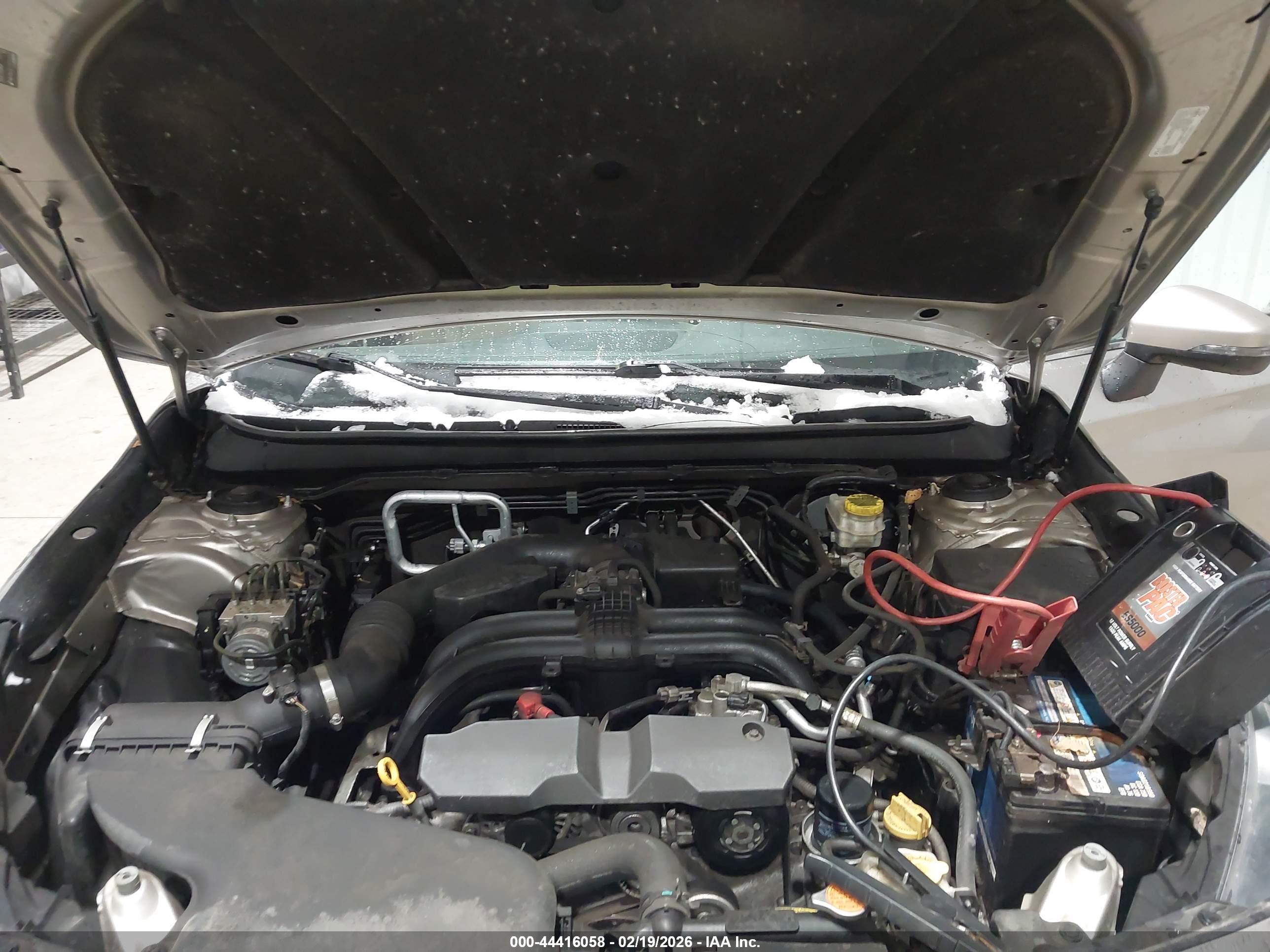 SUBARU OUTBACK image 10