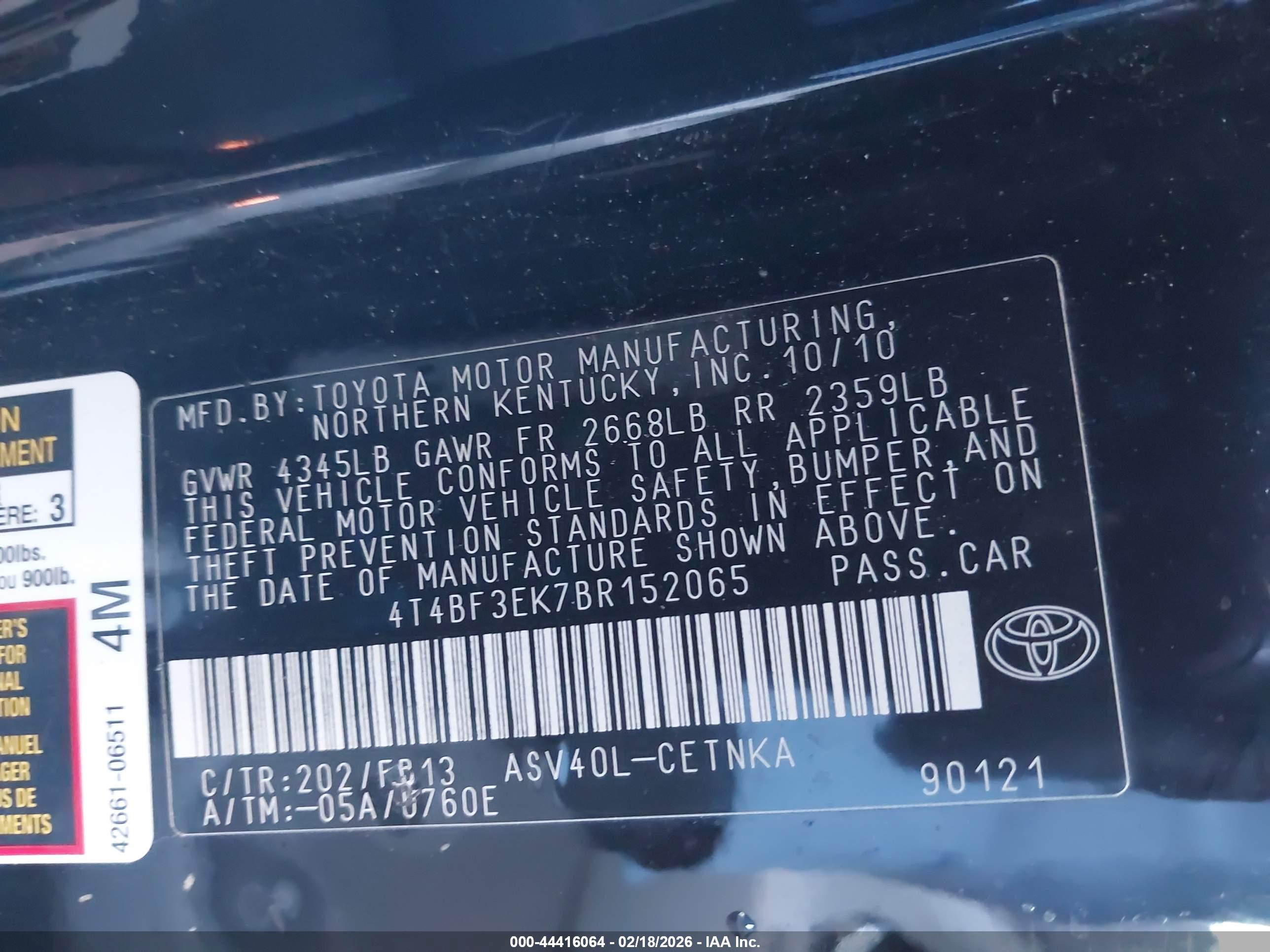TOYOTA CAMRY image 9