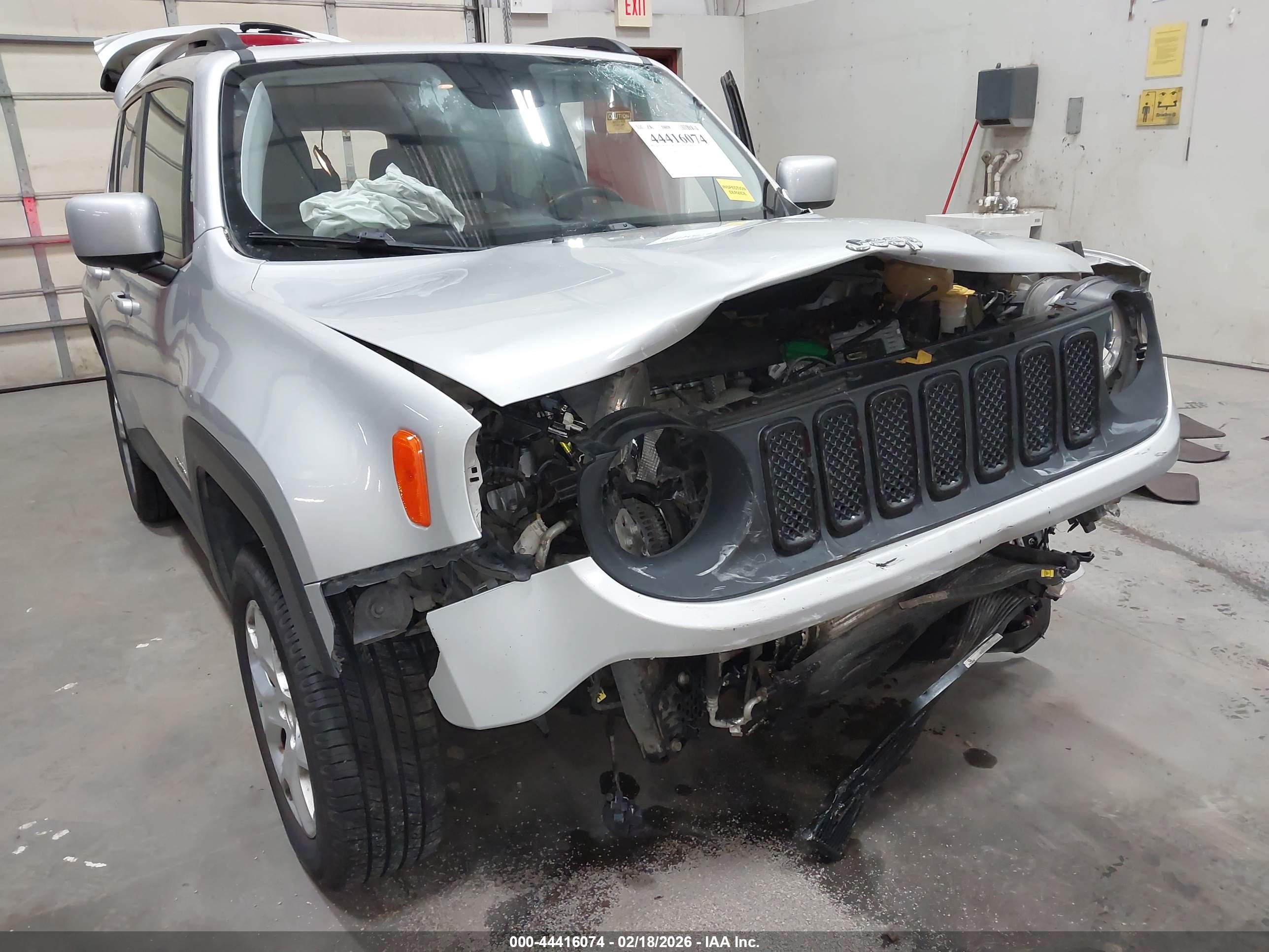 JEEP RENEGADE image 6