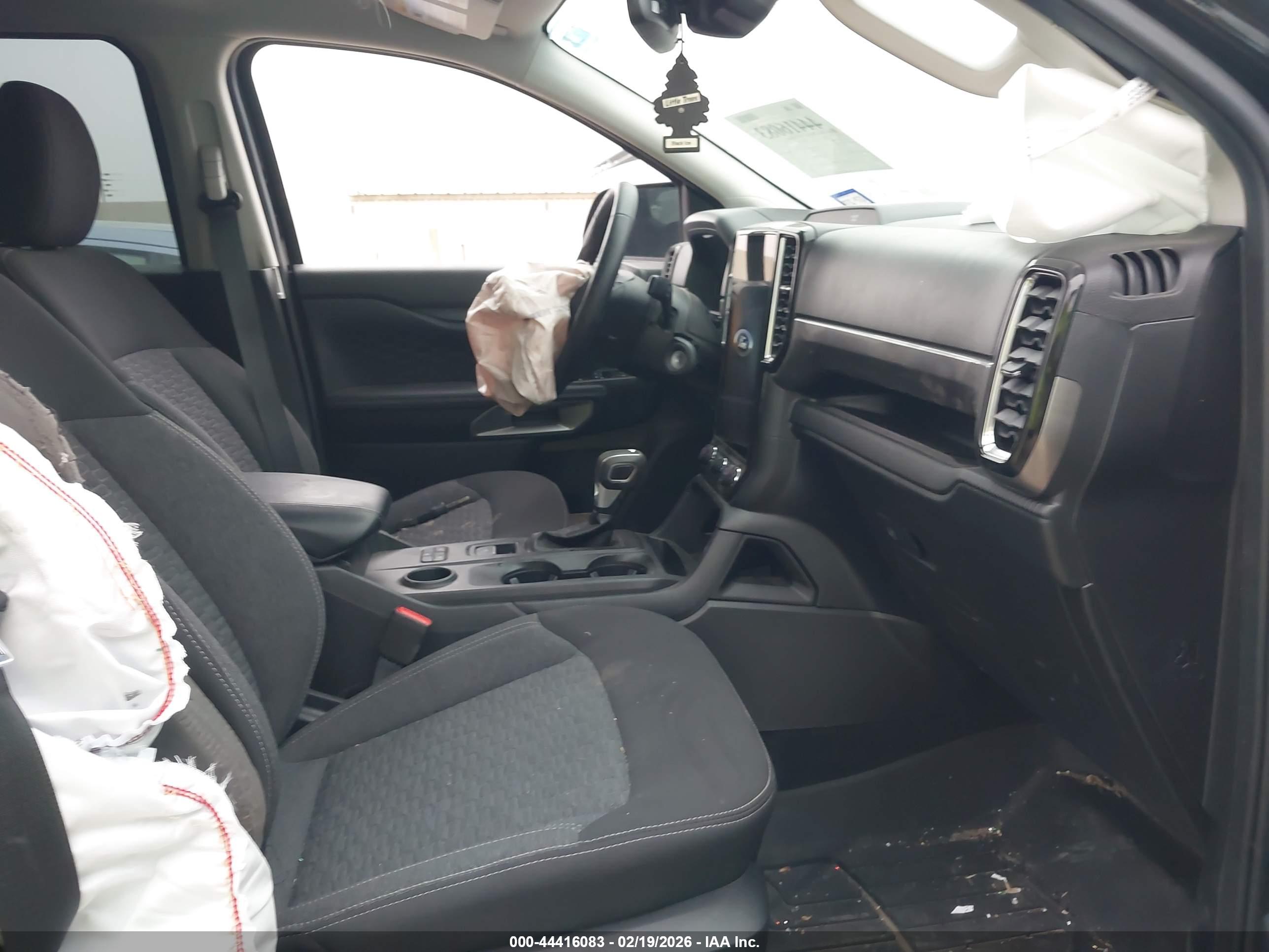 FORD RANGER image 5